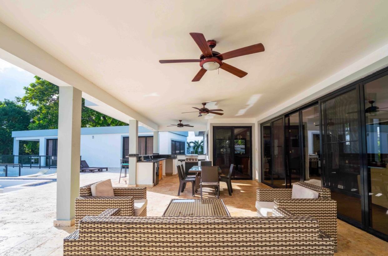 Sosua, DO, 5 Bedrooms Bedrooms, ,6 BathroomsBathrooms,Residential,For Sale,1618423