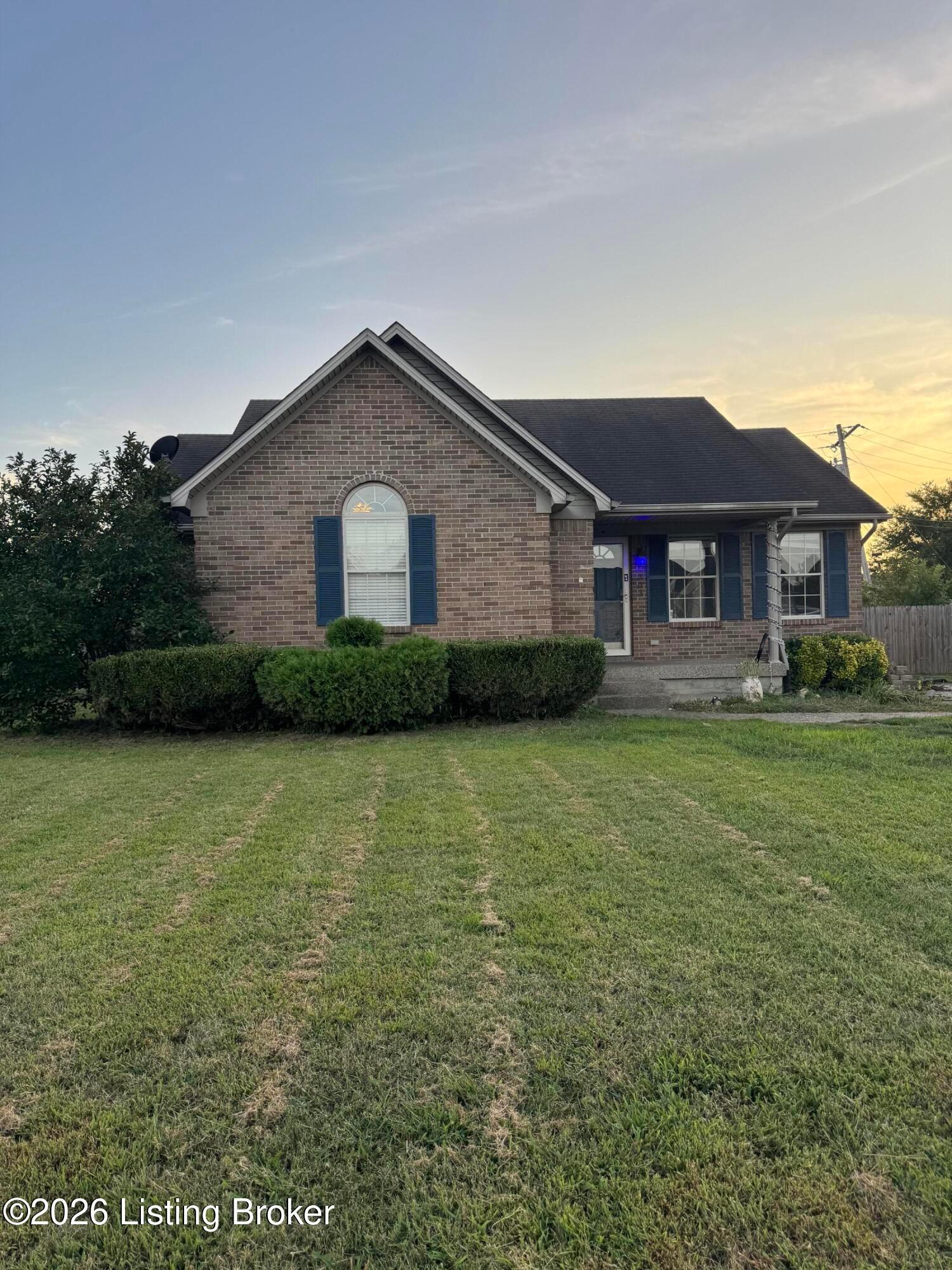 Dogwood Trl, Shepherdsville, KY 40165