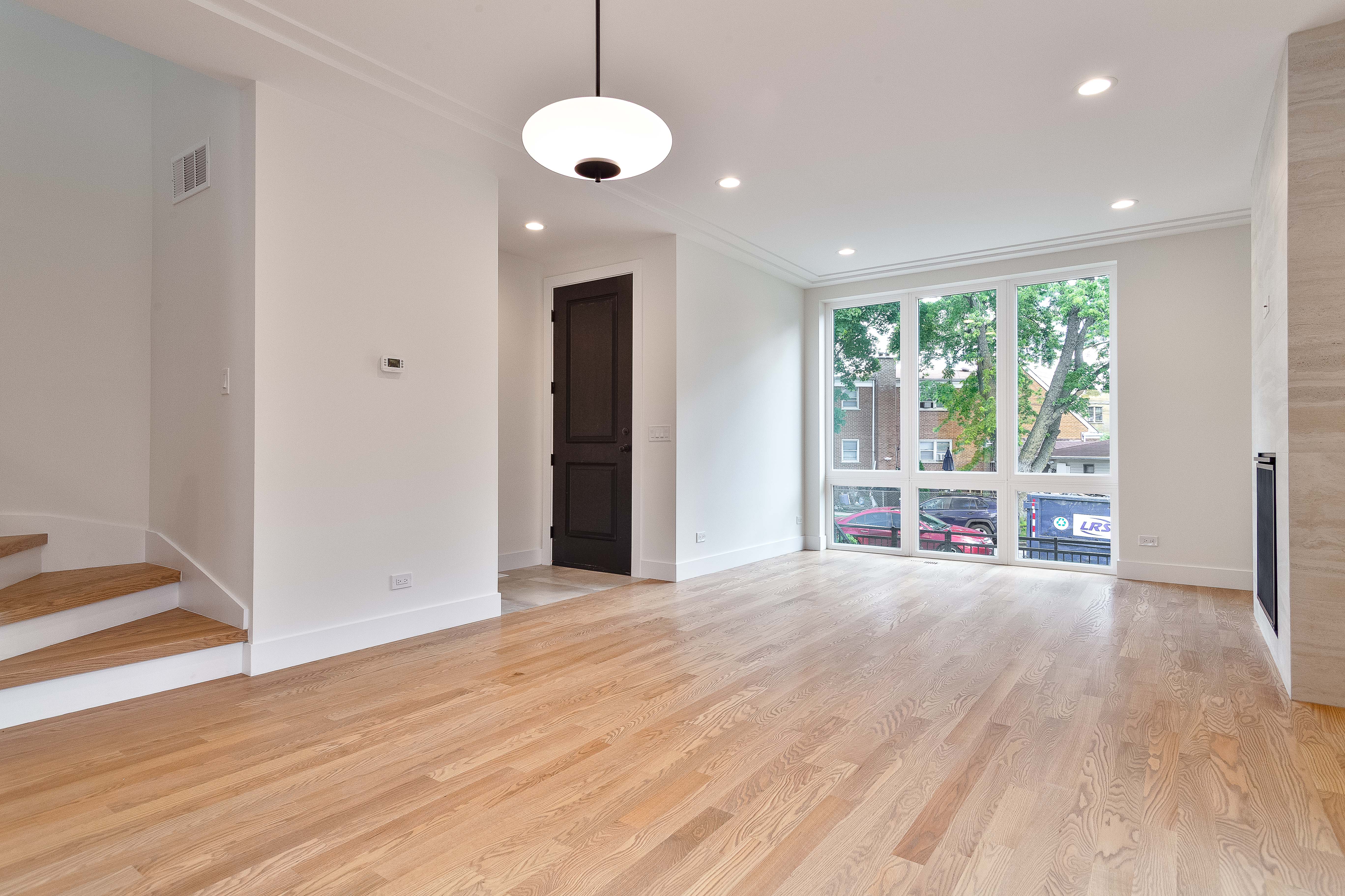  Impeccable 4 Bedroom, 3.1 Bath New Construction Single-family Home - 物件實景