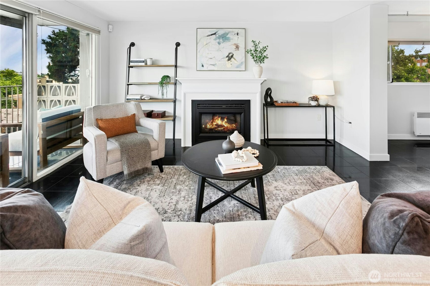 Seattle, Washington, 98102, United States, 2 Bedrooms Bedrooms, ,1 BathroomBathrooms,Residential,For Sale,1973111