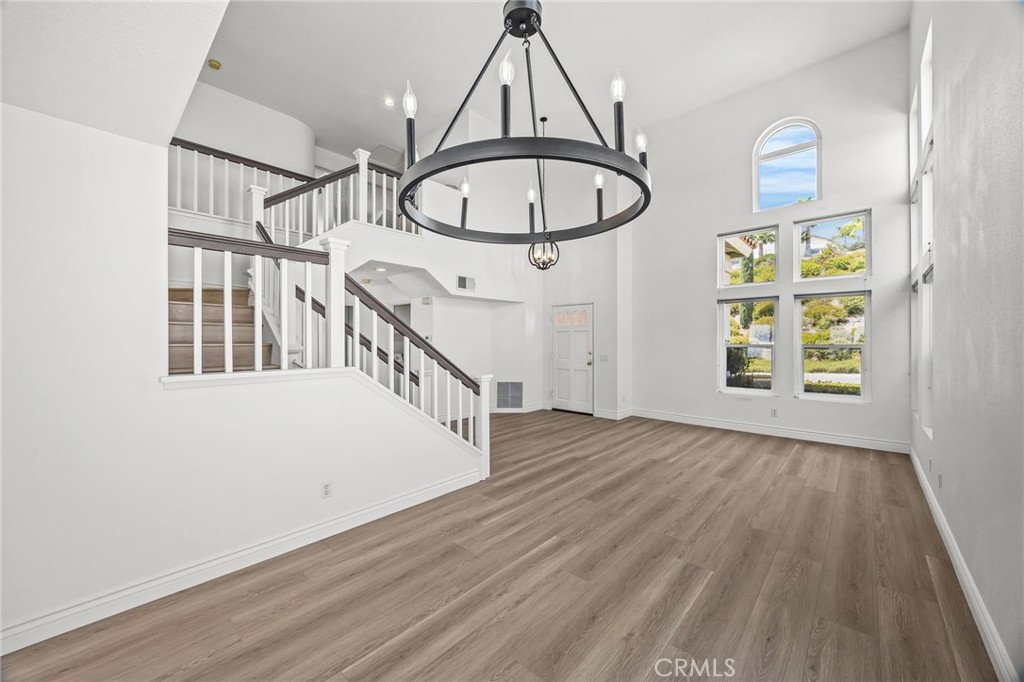 Lake Elsinore, California, 92532, United States, 4 Bedrooms Bedrooms, ,3 BathroomsBathrooms,Residential,For Sale,2048913