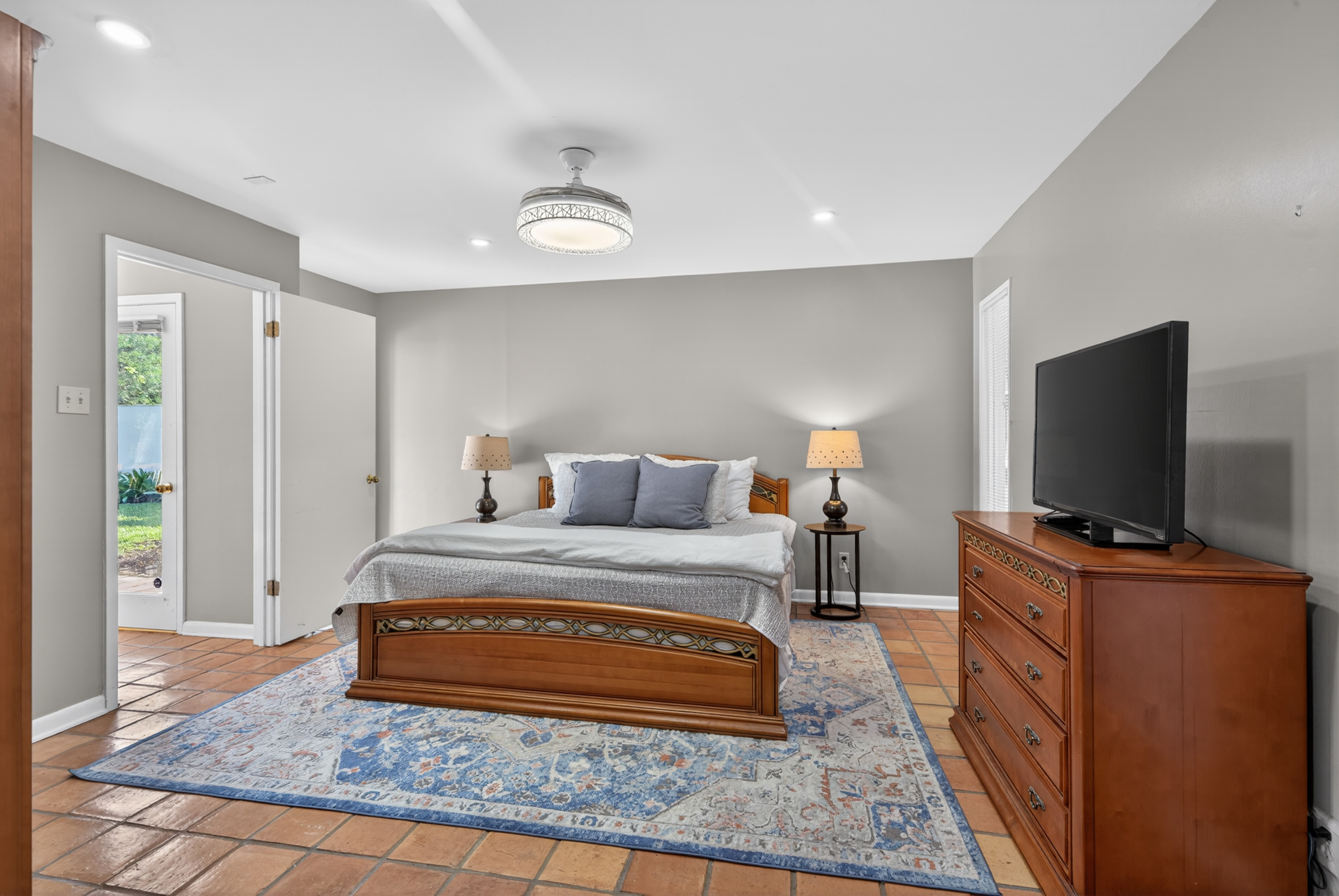  Experience Rare Privacy and Resort Style Living in Alamo Heights - 物件實景