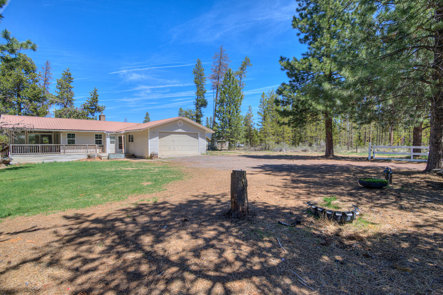 La Pine, Oregon, 97739, United States, 3 Bedrooms Bedrooms, ,2 BathroomsBathrooms,Residential,For Sale,1975035