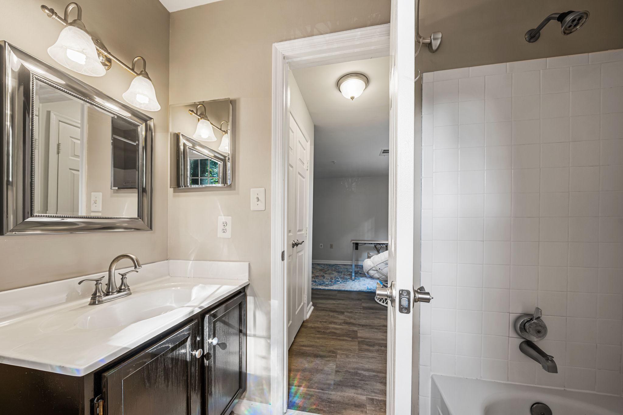  802 Amber Tree Court, Gaithersburg, MD, 20878 - 物件實景