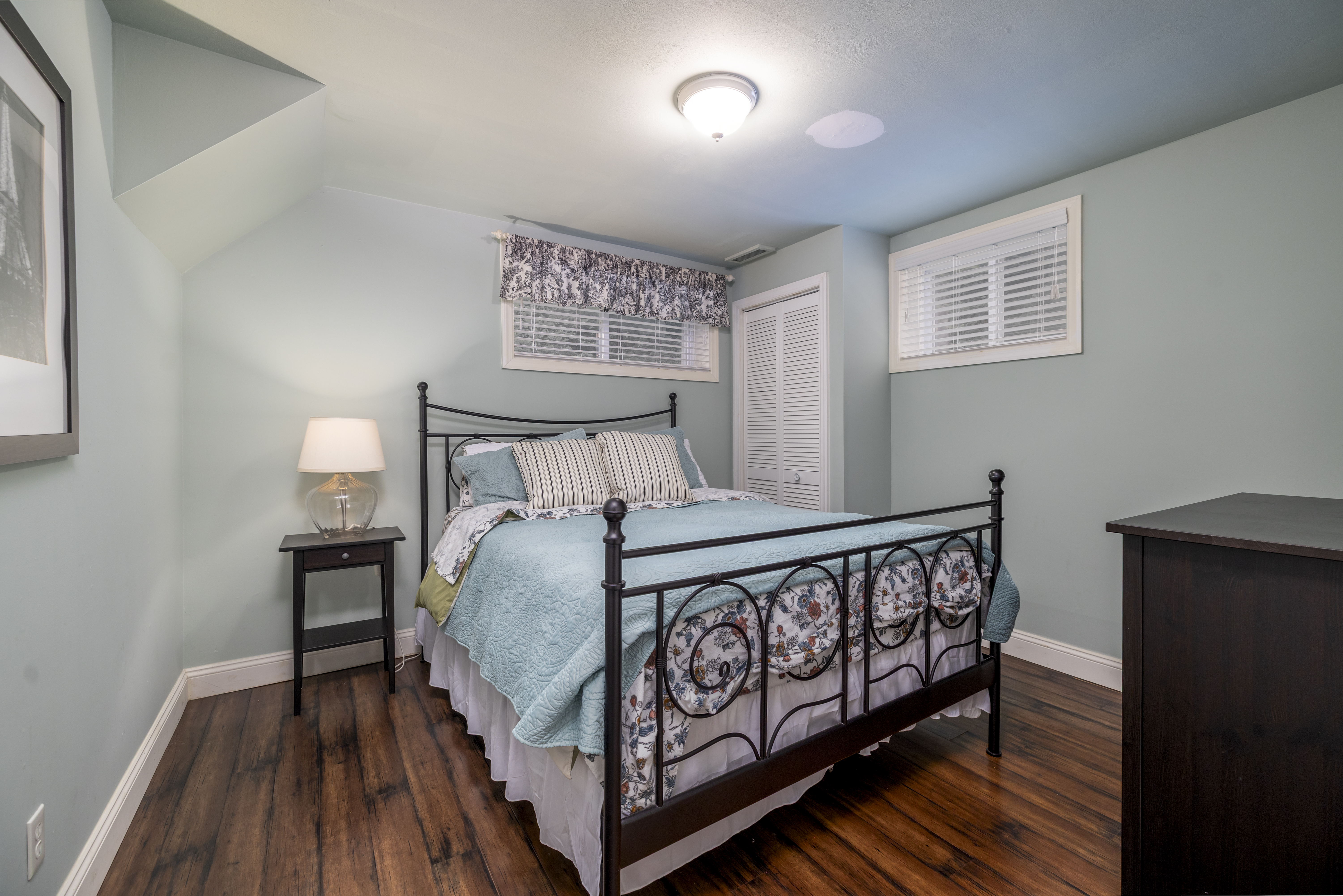  6 Blenheim Court, Rockville Centre, NY, 11570 - 物件實景