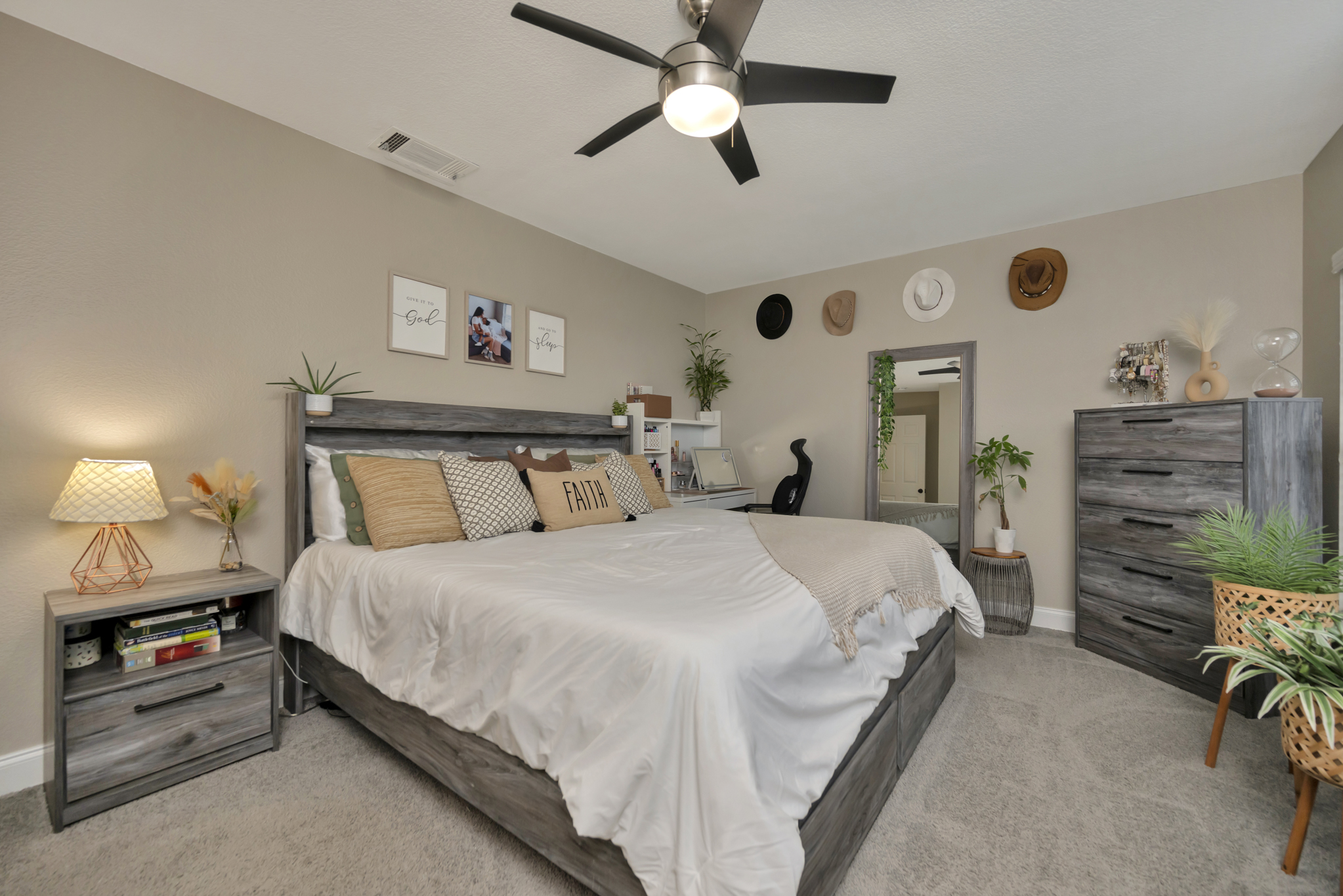  Updated Traditional Home Near Texas Motor Speedway in Justin - 物件實景