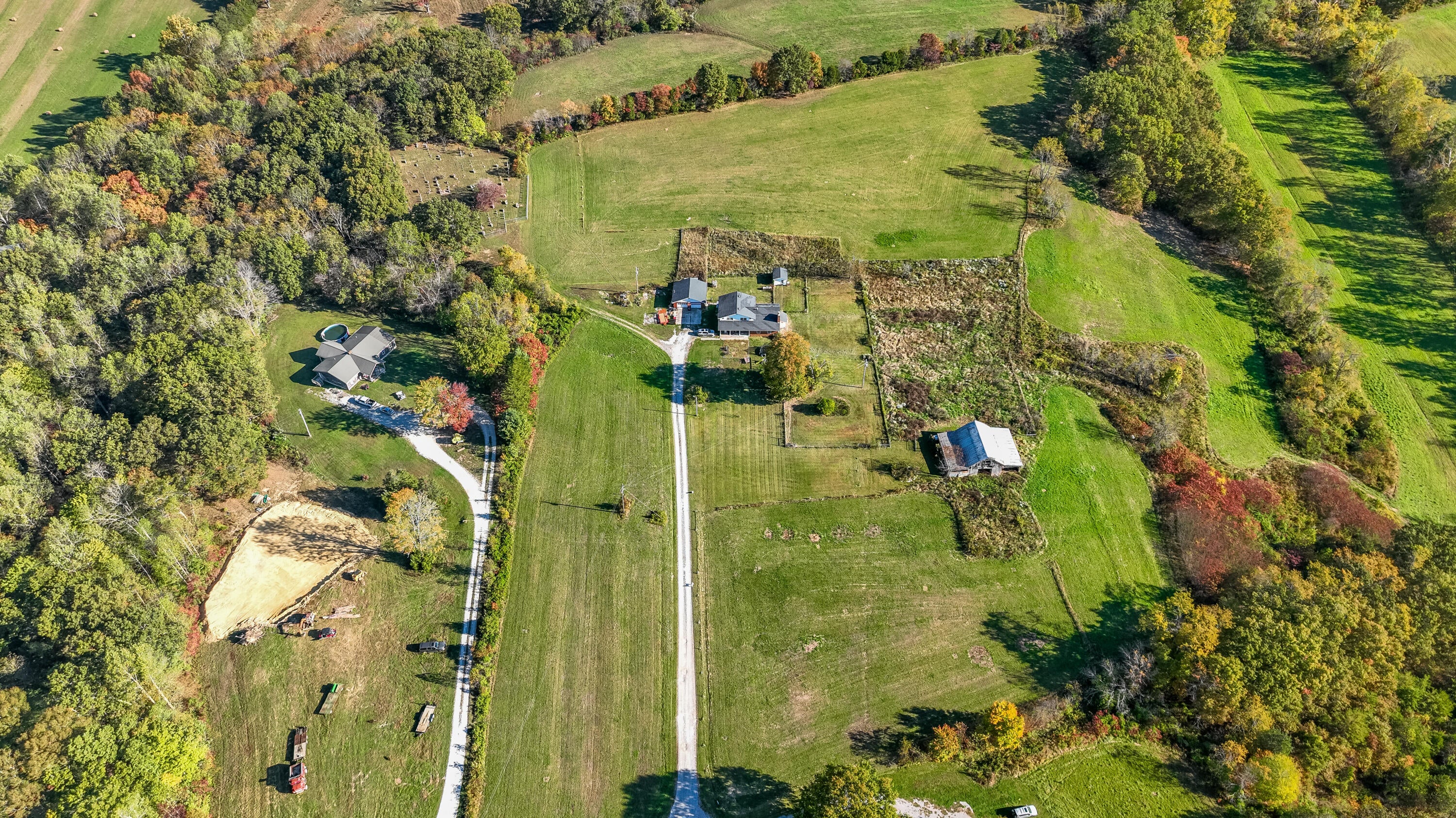 Berea, Kentucky, 40403, United States, 5 Bedrooms Bedrooms, ,3 BathroomsBathrooms,Residential,For Sale,1975265