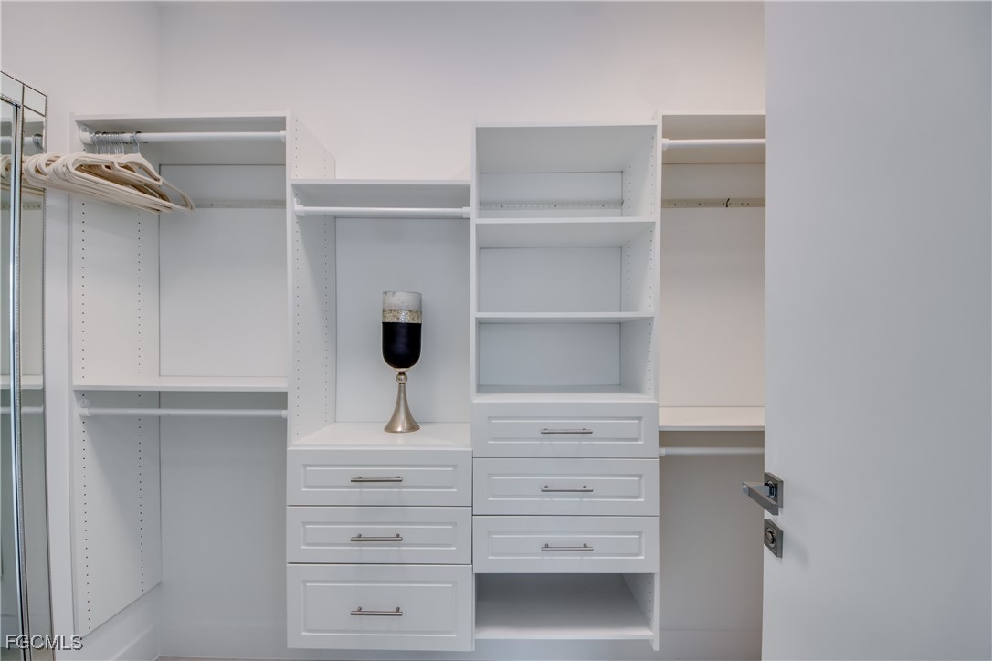 Cape Coral, Florida, 33914, United States, 4 Bedrooms Bedrooms, ,5 BathroomsBathrooms,Residential,For Sale,1980538