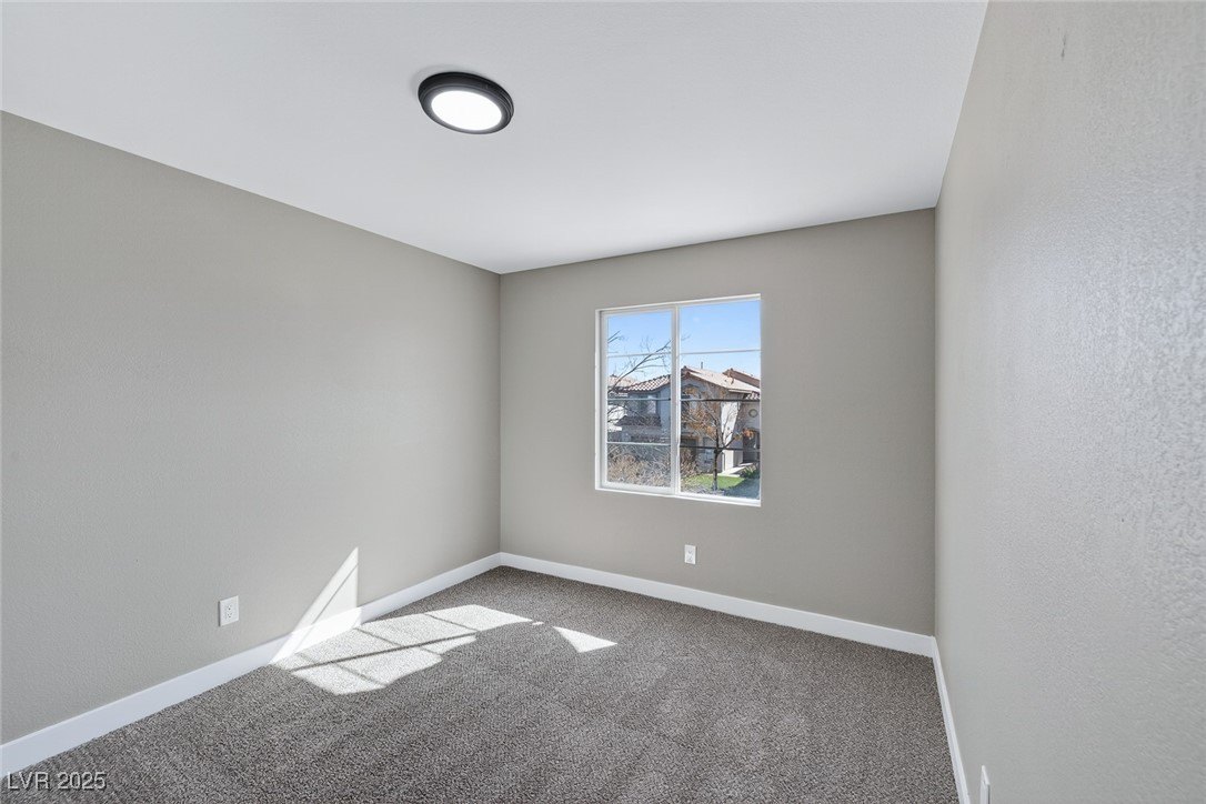 Las Vegas, Nevada, 89117, United States, 4 Bedrooms Bedrooms, ,3 BathroomsBathrooms,Residential,For Sale,1978159