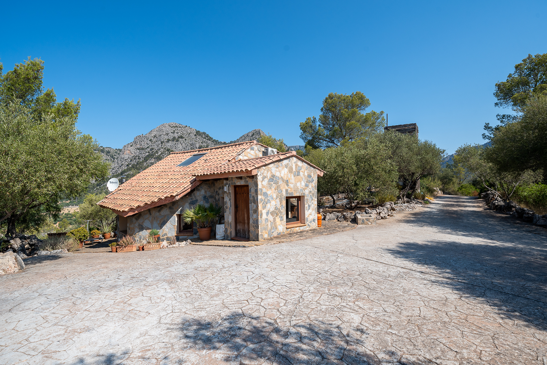 Land with panoramic views and 3 small buildings in Bunyola - 物件實景