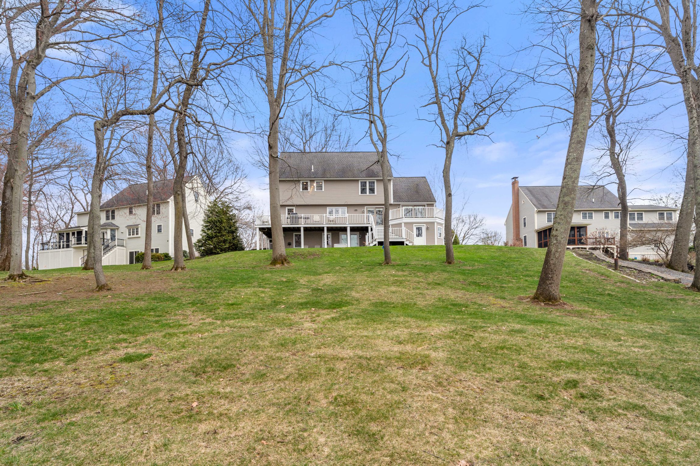  16 Merrimack River Road, Groveland, MA, 01834 - 物件實景