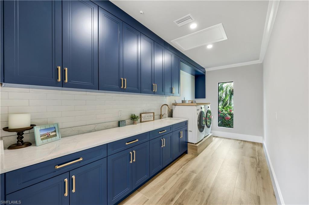 Naples, Florida, 34119, United States, 3 Bedrooms Bedrooms, ,5 BathroomsBathrooms,Residential,For Sale,1989720