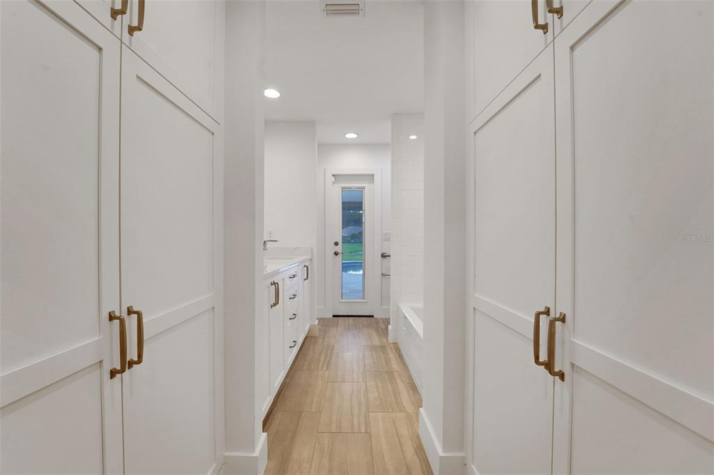 Lake Mary, Florida, 32746, United States, 4 Bedrooms Bedrooms, ,2 BathroomsBathrooms,Residential,For Sale,1987851