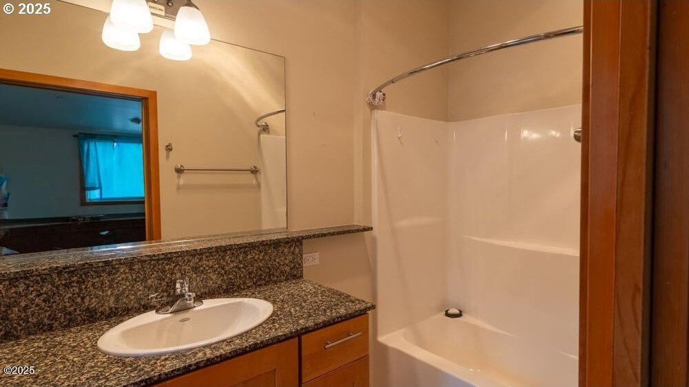 Depoe Bay, Oregon, 97341, United States, 3 Bedrooms Bedrooms, ,4 BathroomsBathrooms,Residential,For Sale,1939228