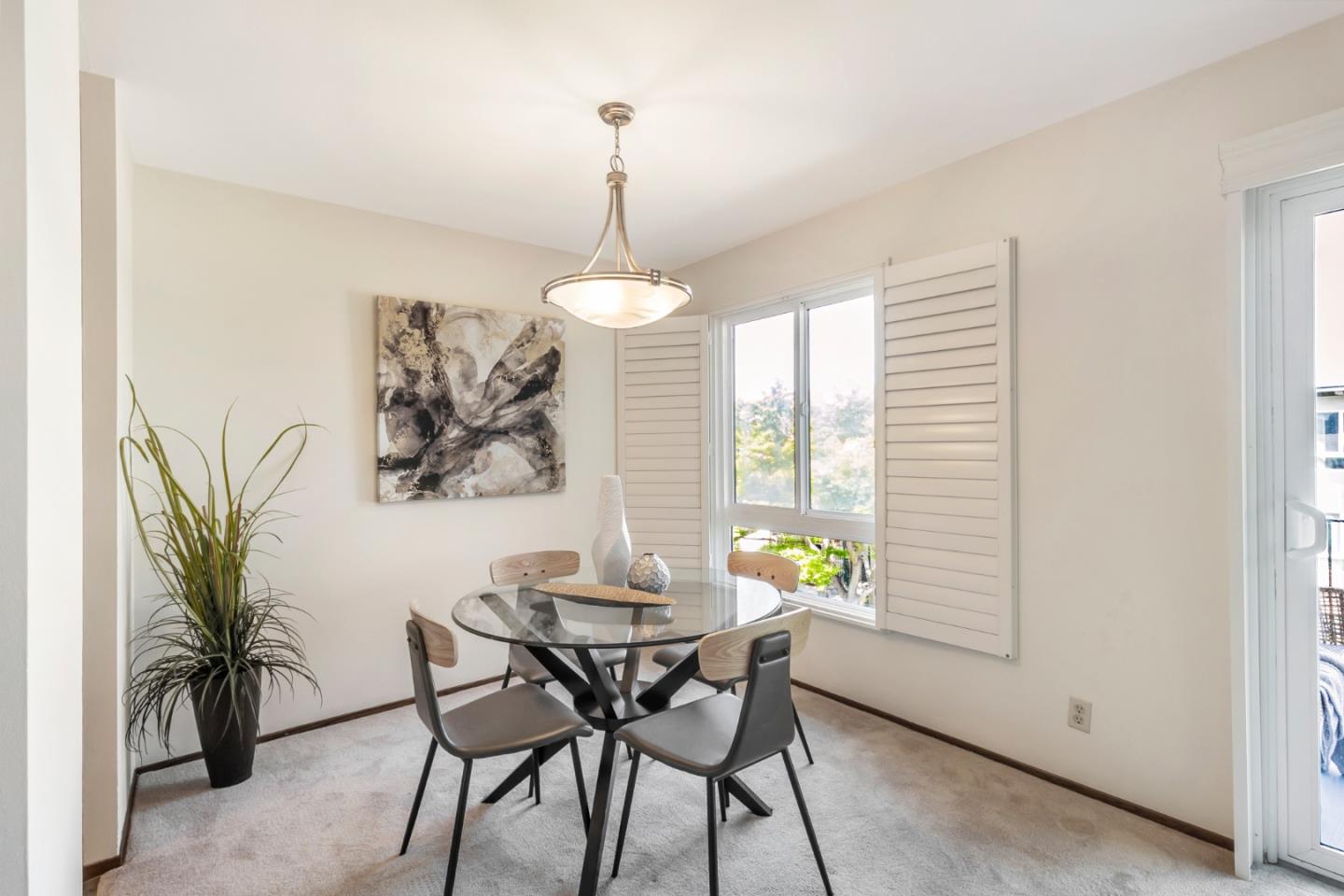 San Mateo, California, 94402, United States, 1 Bedroom Bedrooms, ,1 BathroomBathrooms,Residential,For Sale,1785203