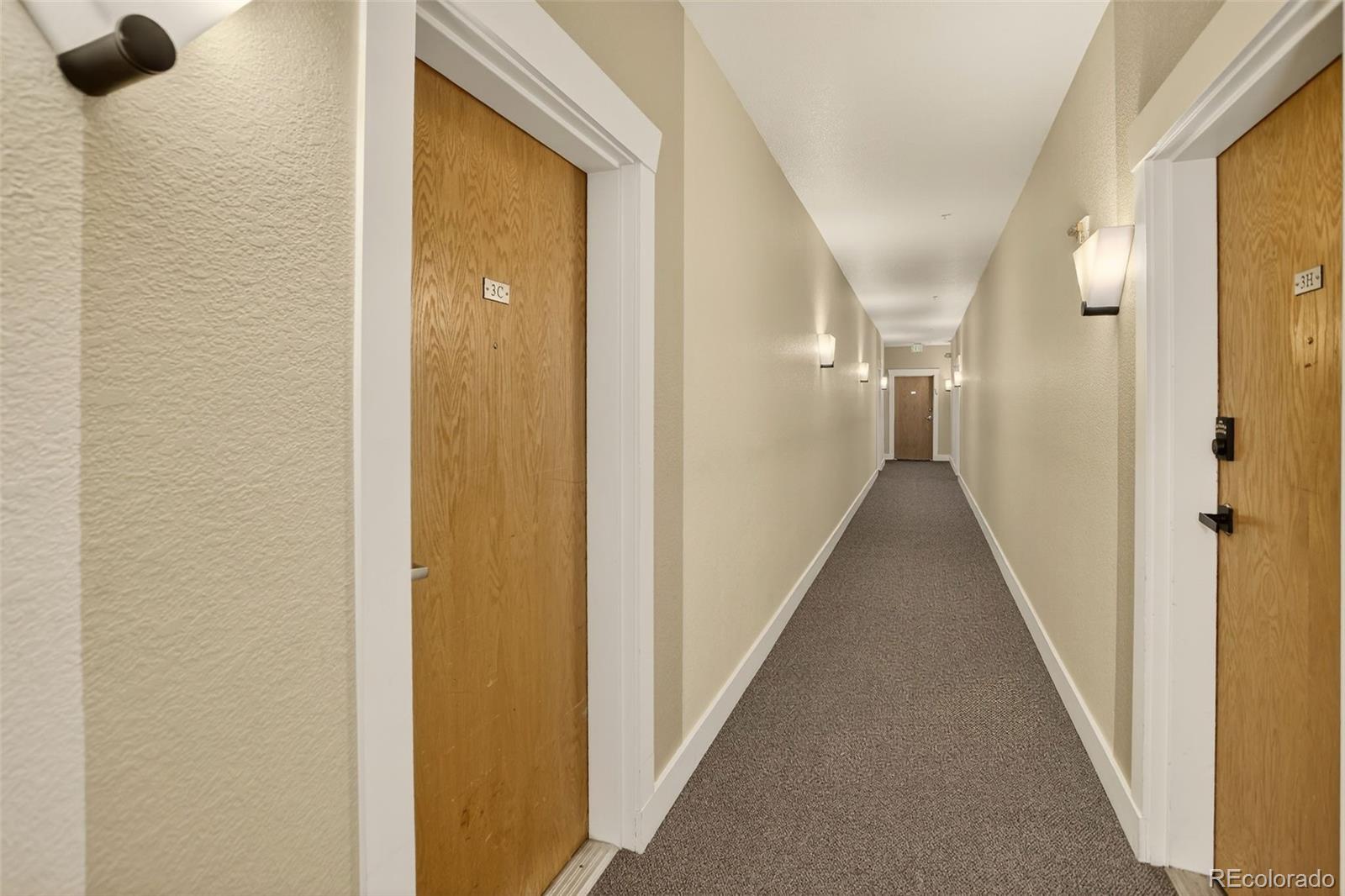 Denver, Colorado, 80218, United States, 2 Bedrooms Bedrooms, ,1 BathroomBathrooms,Residential,For Sale,1992053