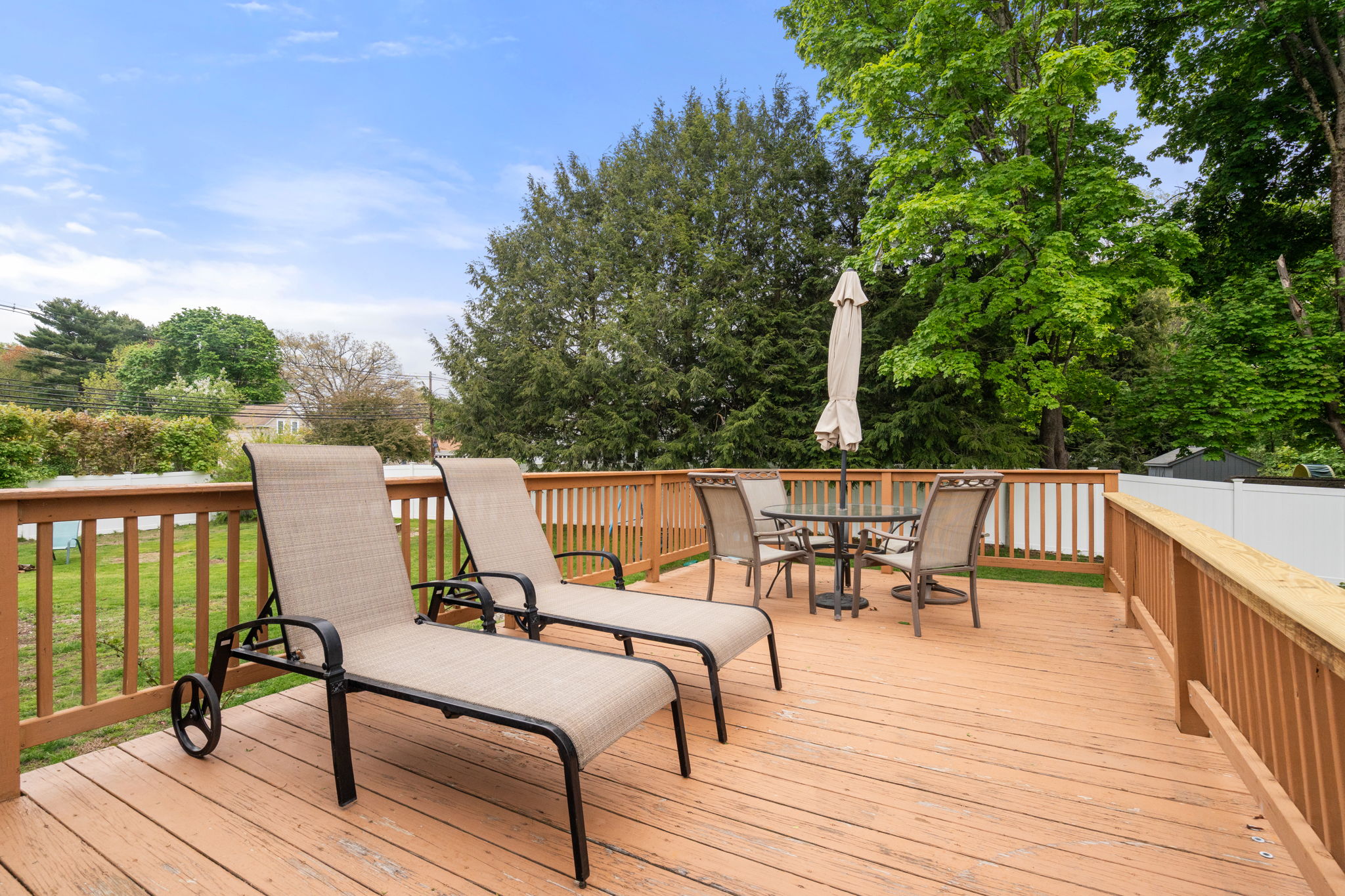  2 Forbes Road, Canton, MA, 02021 - 物件實景