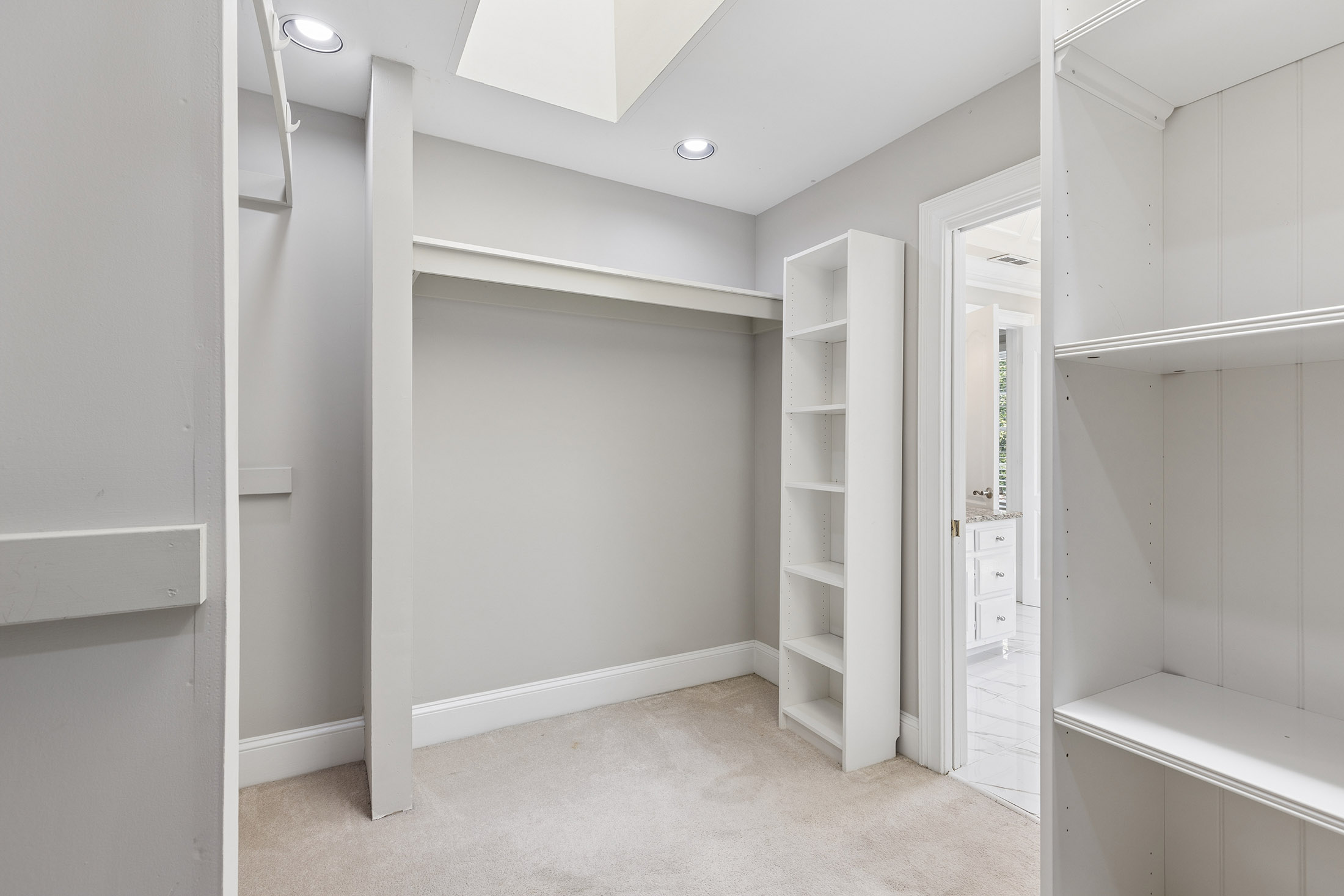  Beautifully Renovated French Provincial Home in Peachtree Corners - 物件實景