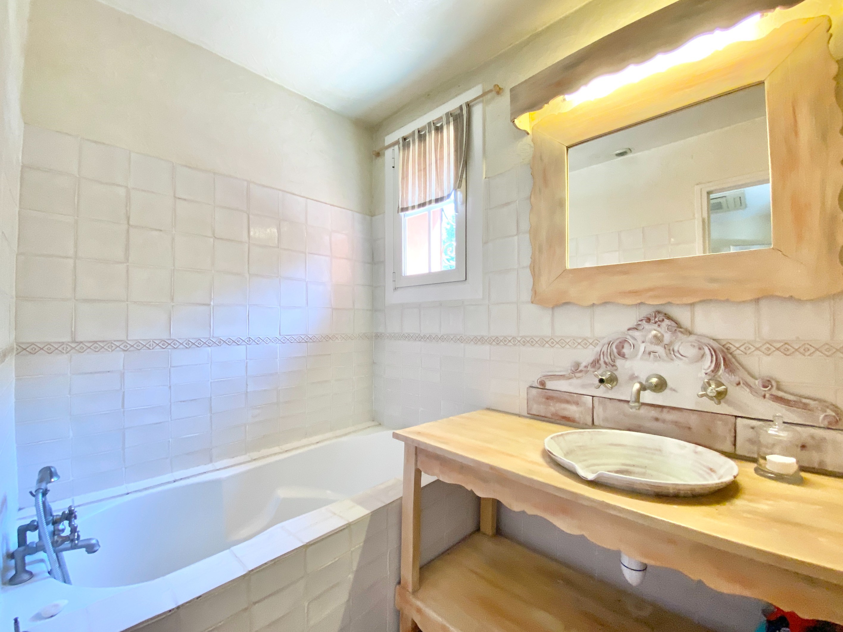  Exclusive : Charming renovated part of a domain on a tree-lined plot wih swimmi… - 物件實景
