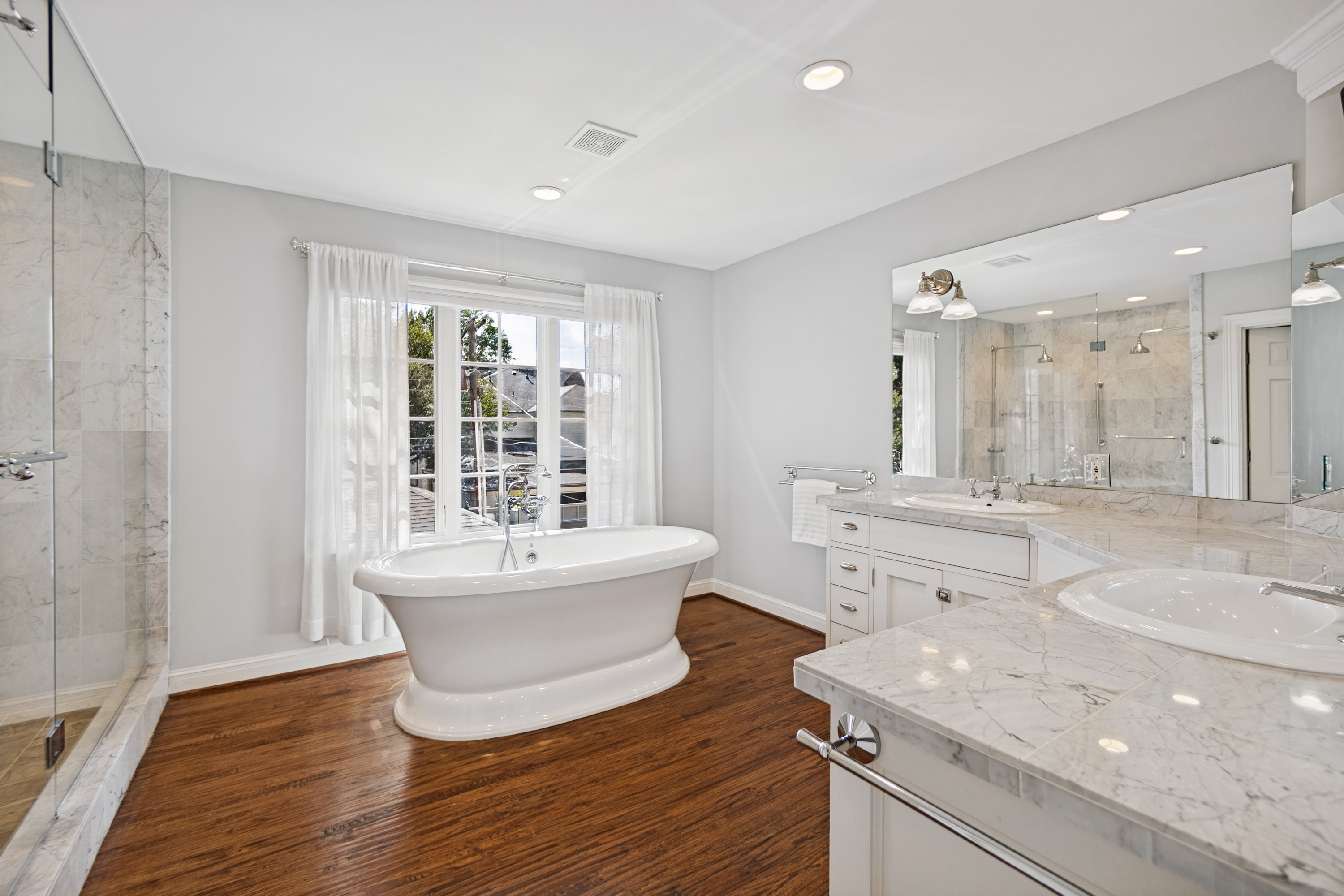  Updated Classic In Coveted West Highland Park - 物件實景