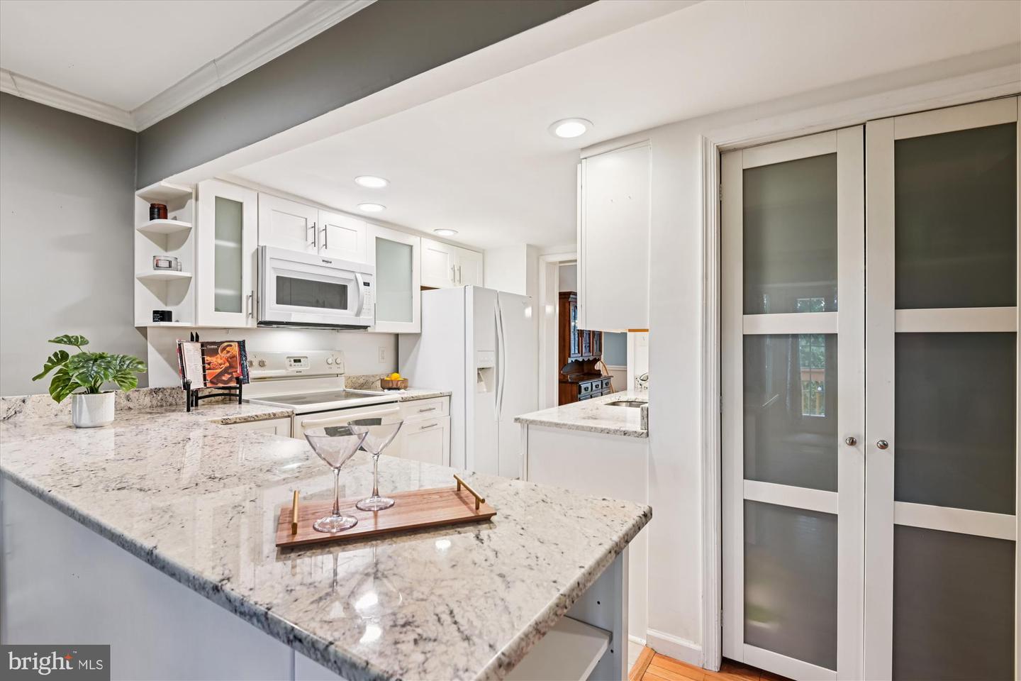 Crofton, Maryland, 21114, United States, 5 Bedrooms Bedrooms, ,4 BathroomsBathrooms,Residential,For Sale,1971690