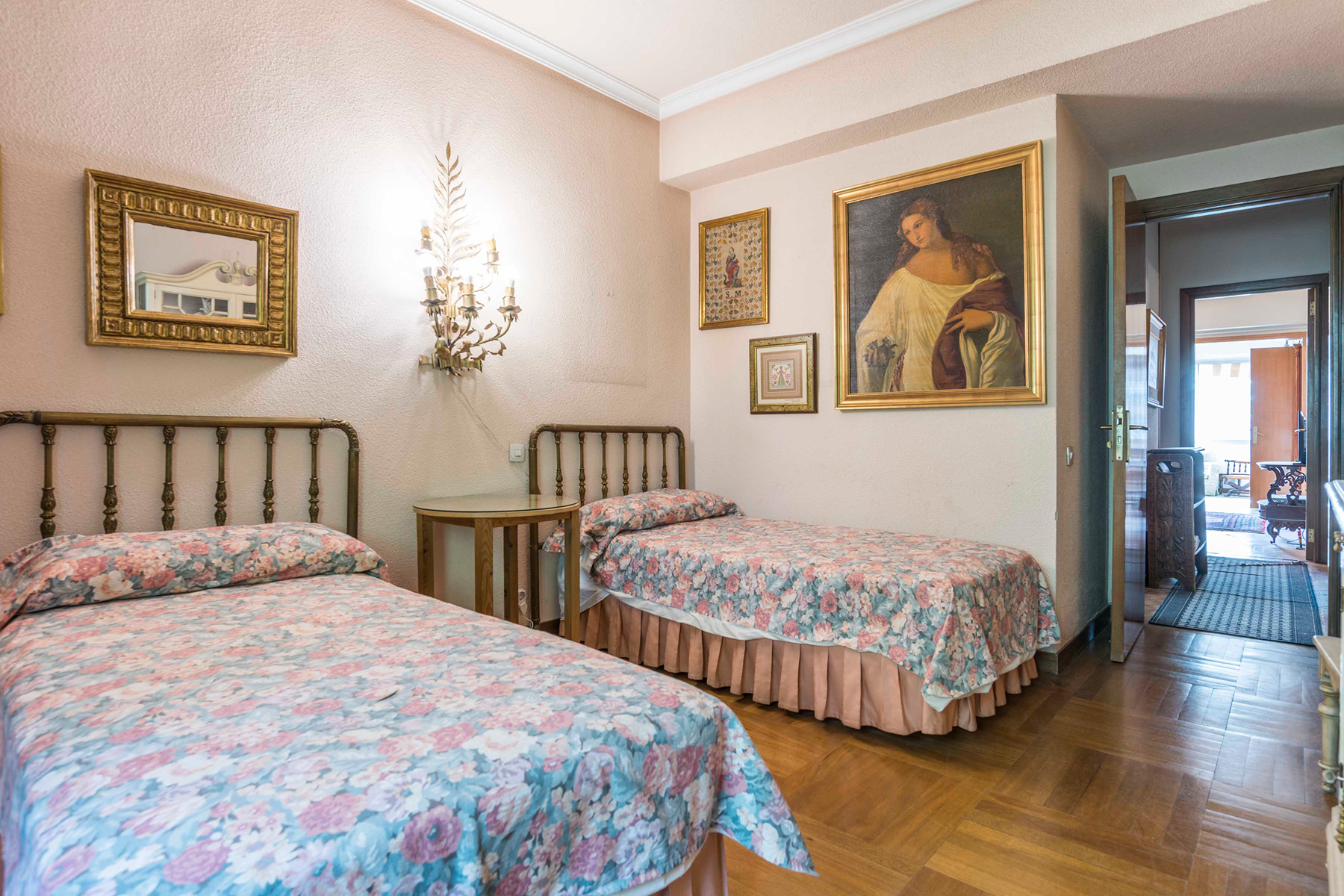  Flat with pool and garden views in Aravaca - 物件實景