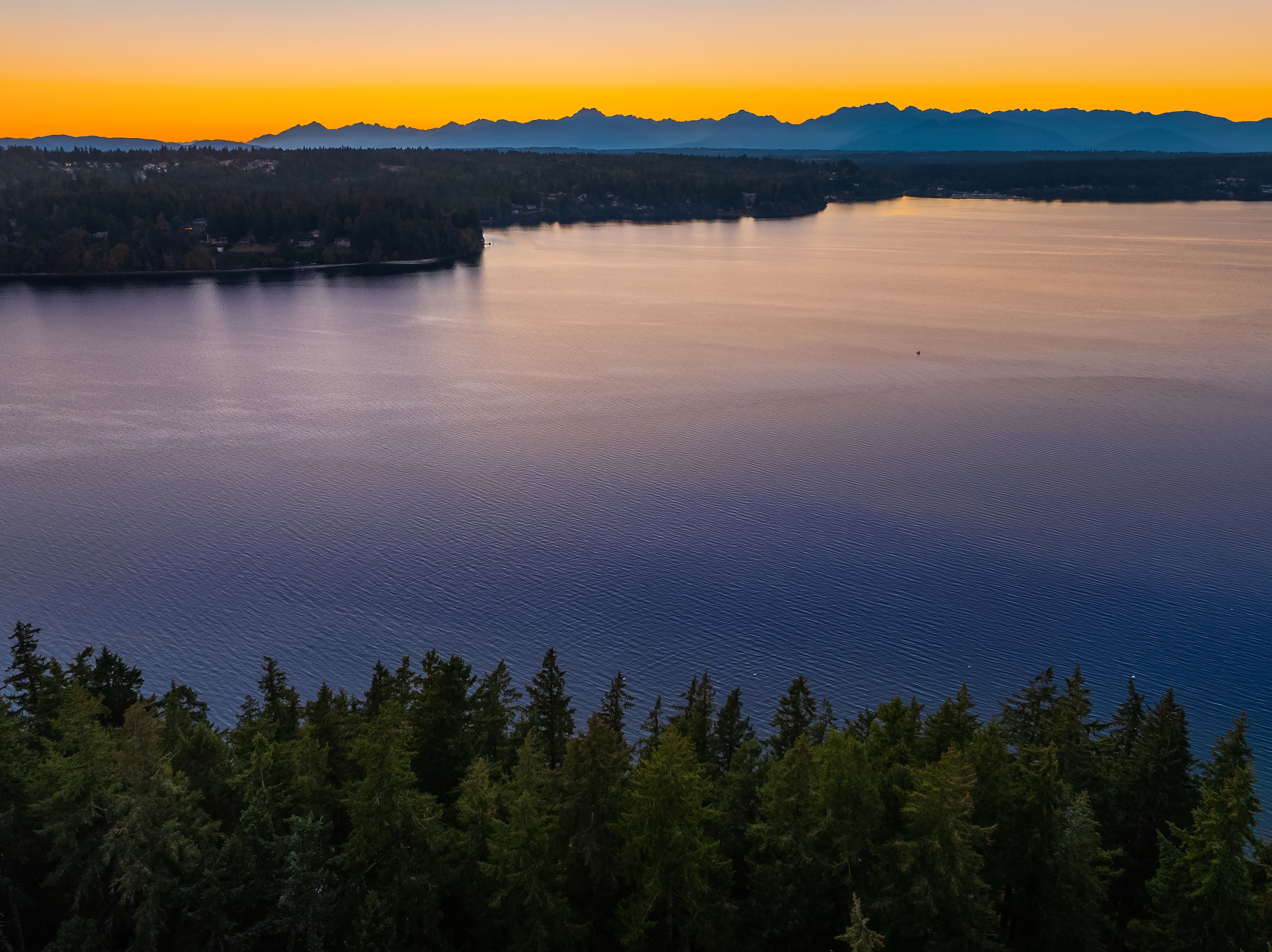  8405 Hansen Road Northeast, Bainbridge Island, WA 98110 - 物件實景