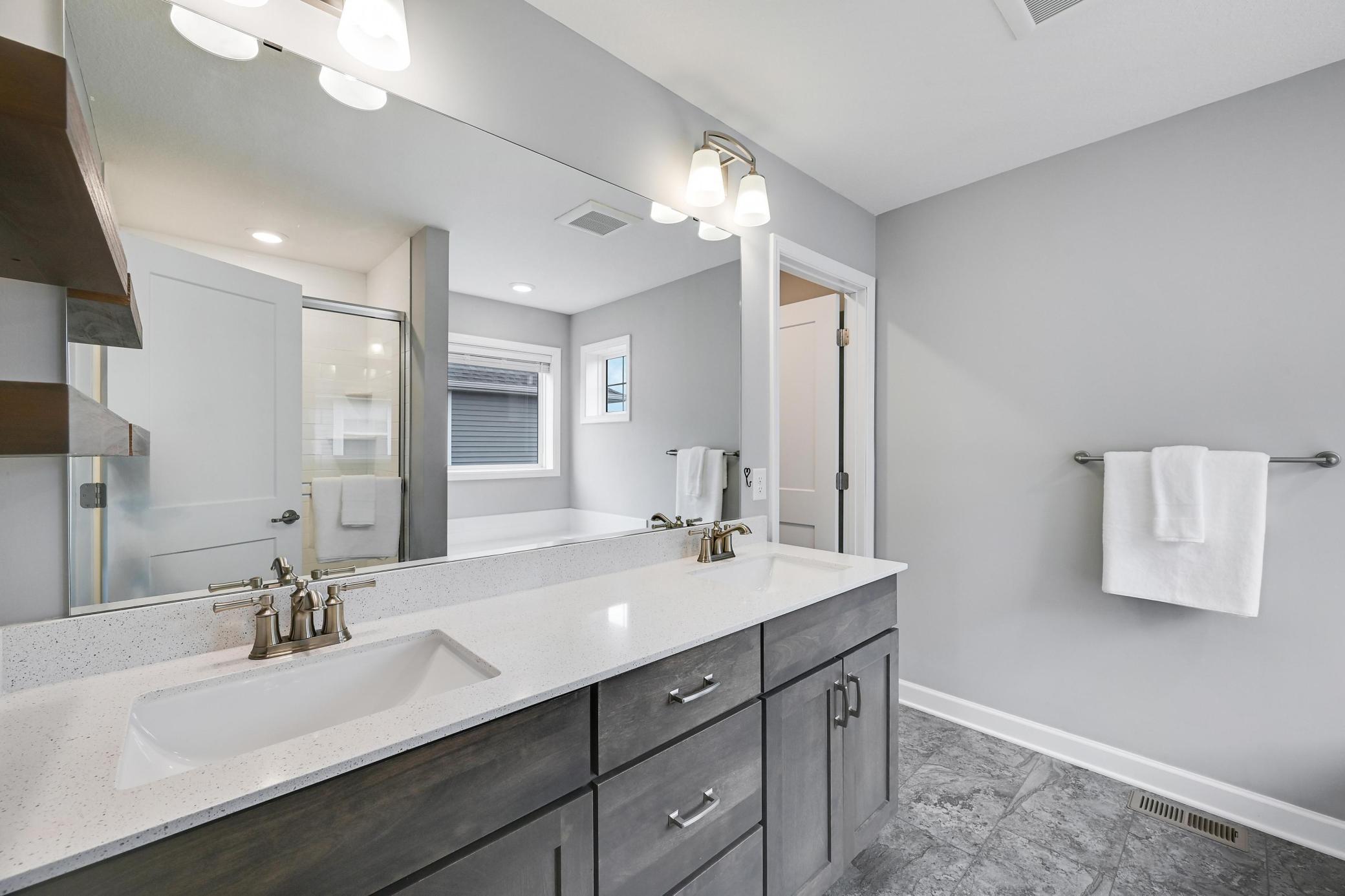 Rosemount, Minnesota, 55068, United States, 4 Bedrooms Bedrooms, ,4 BathroomsBathrooms,Residential,For Sale,1882599