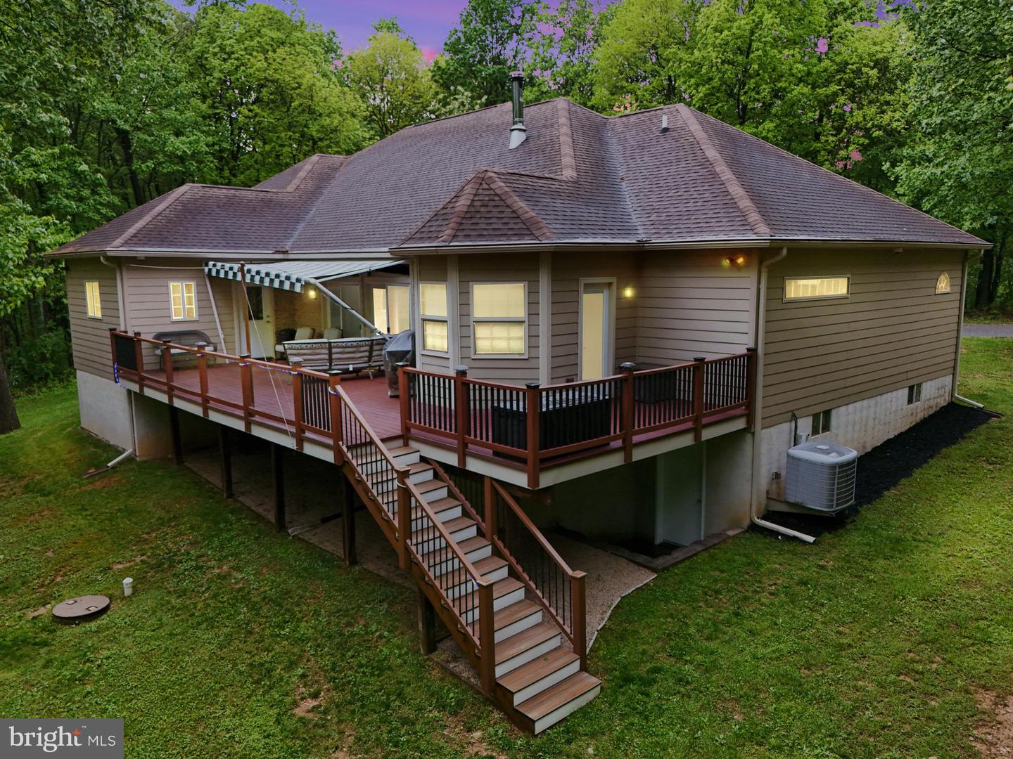 Spring Grove, Pennsylvania, 17362, United States, 3 Bedrooms Bedrooms, ,3 BathroomsBathrooms,Residential,For Sale,1827920