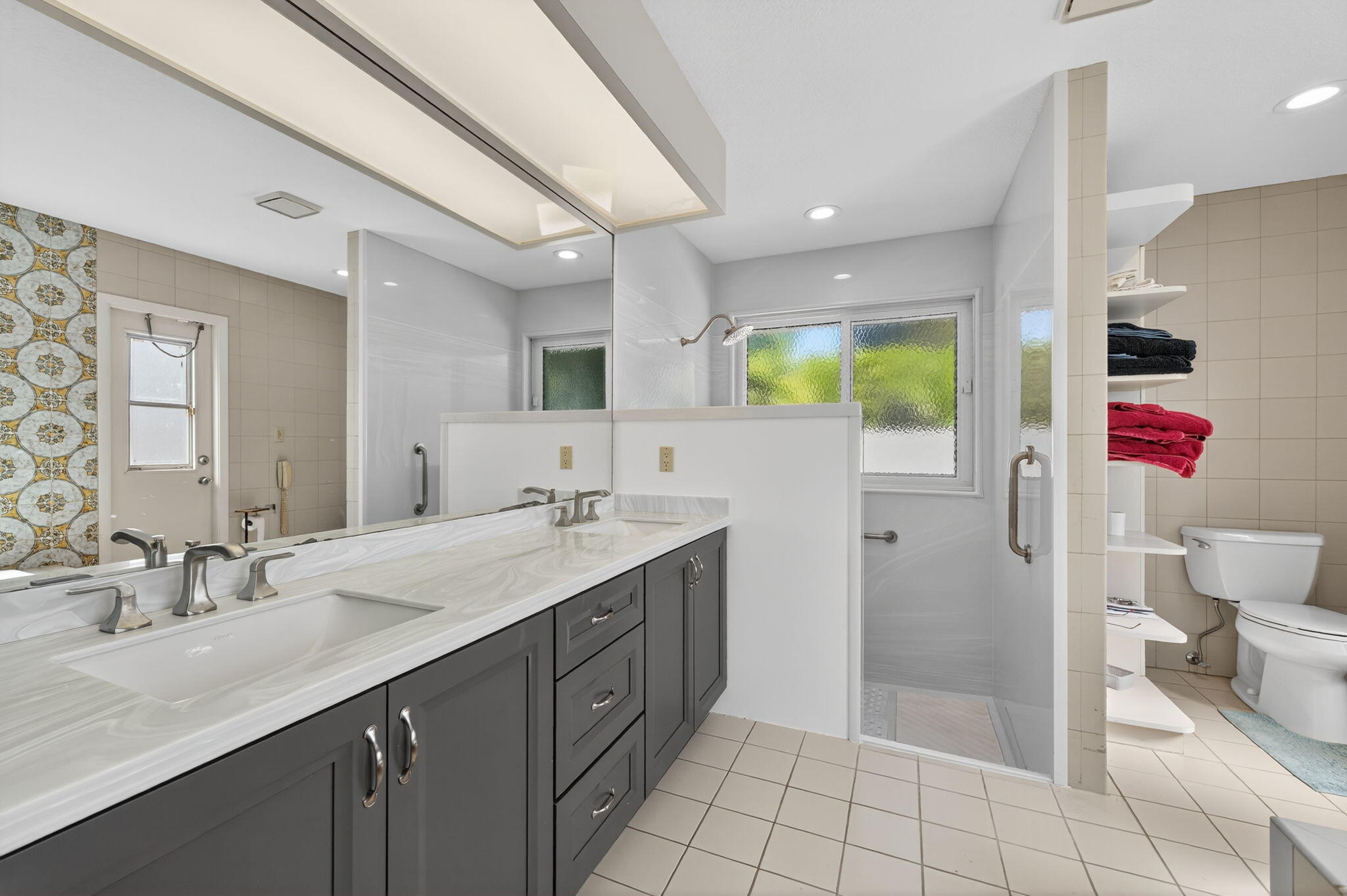 Coral Springs, Florida, 33071, United States, 4 Bedrooms Bedrooms, ,3 BathroomsBathrooms,Residential,For Sale,1989618