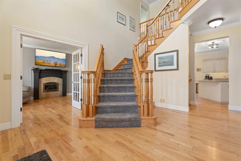 Missoula, Montana, 59803, United States, 4 Bedrooms Bedrooms, ,4 BathroomsBathrooms,Residential,For Sale,1895137