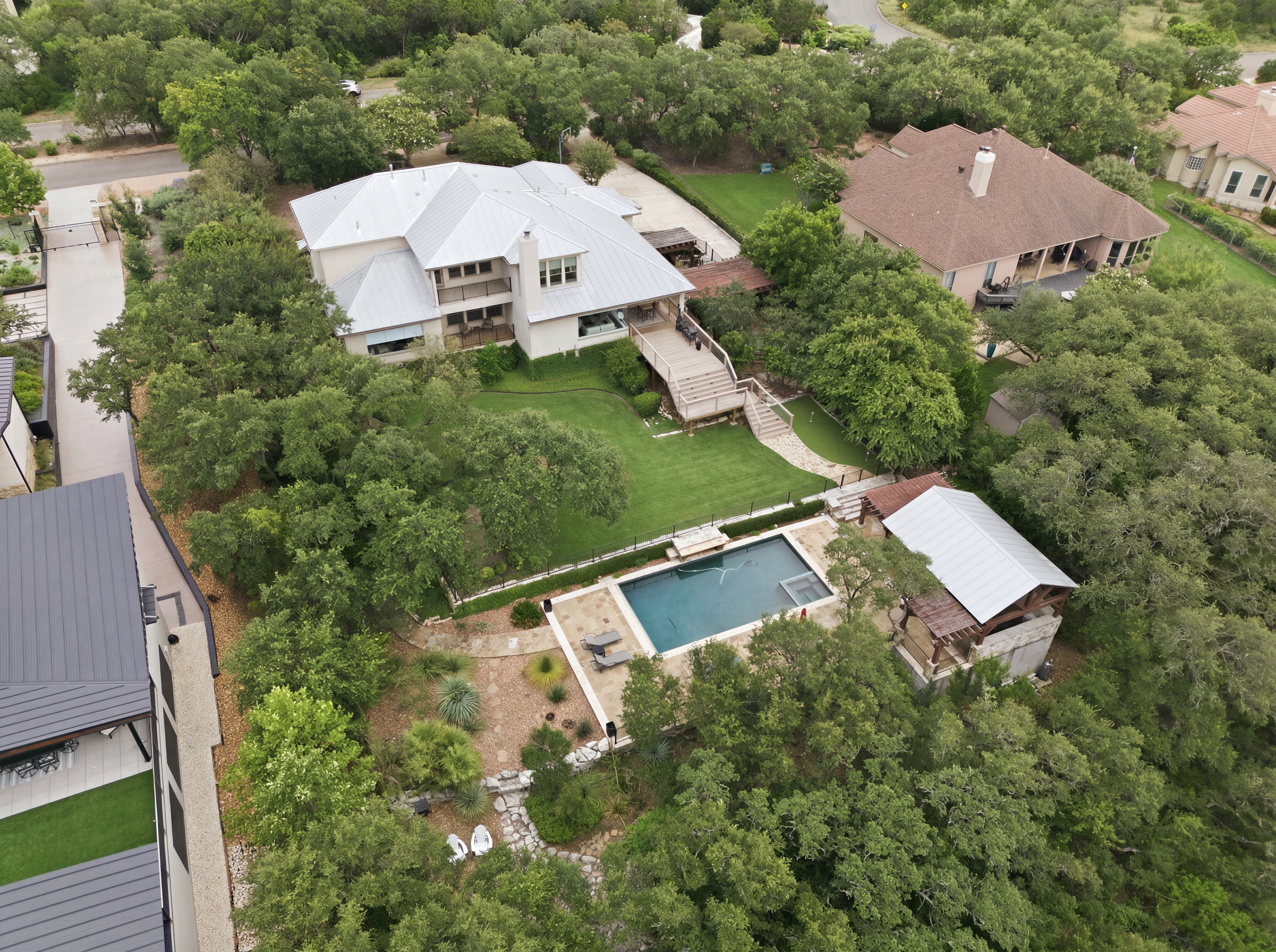  Iron Horse Canyon Estate with Resort-Style Backyard - 物件實景