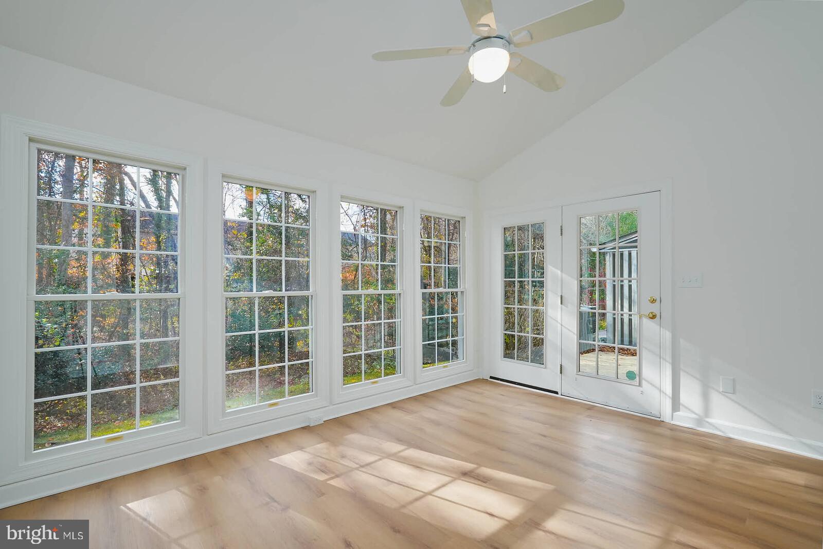 Edgewater, Maryland, 21037, United States, 3 Bedrooms Bedrooms, ,3 BathroomsBathrooms,Residential,For Sale,1998056