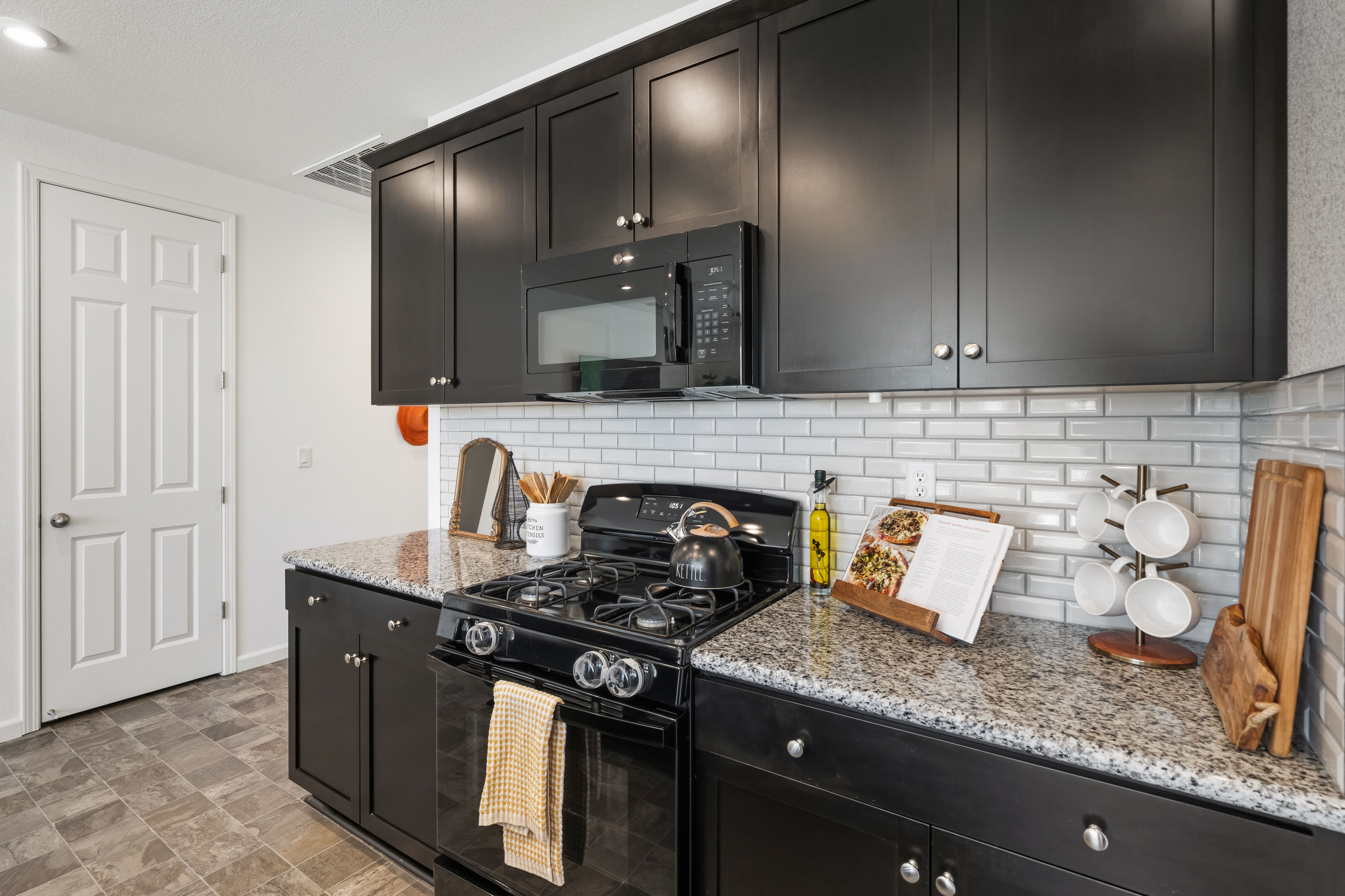  749 Creekview Circle, Galt, CA 95632 - 物件實景