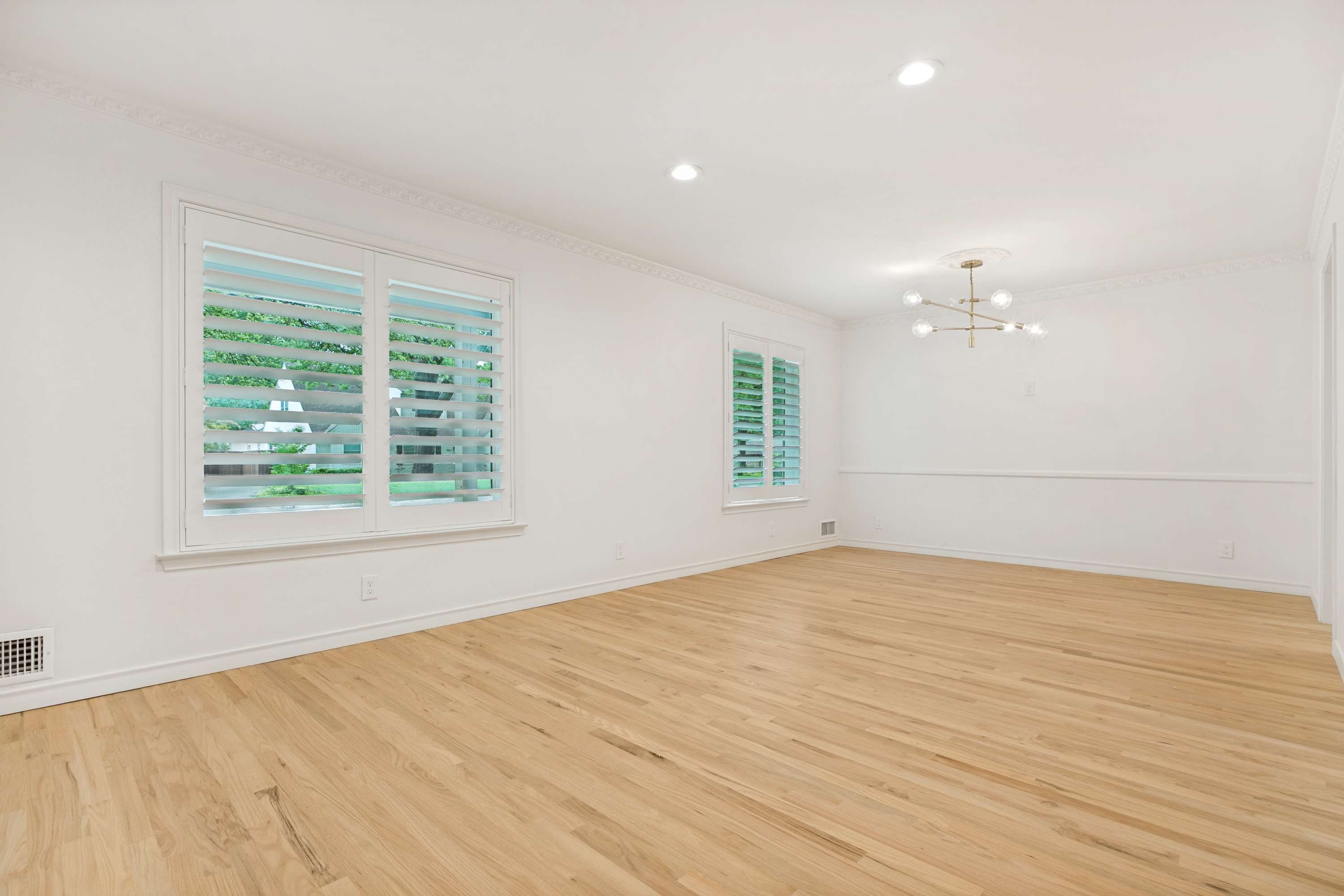  Beautifully Updated One-Story on Oversized Lot in Merriman Manor - 物件實景