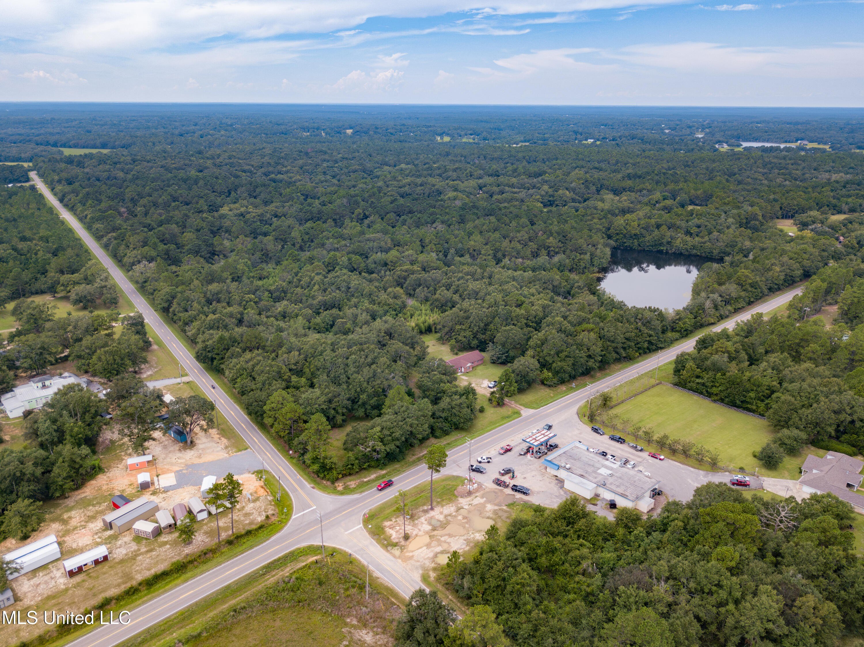 Gulfport, Mississippi, 39503, United States, ,Residential,For Sale,1916429