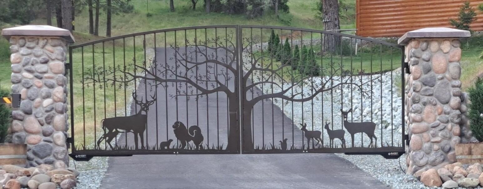 Canyonville, Oregon, 97417, United States, 2 Bedrooms Bedrooms, ,2 BathroomsBathrooms,Residential,For Sale,1981703