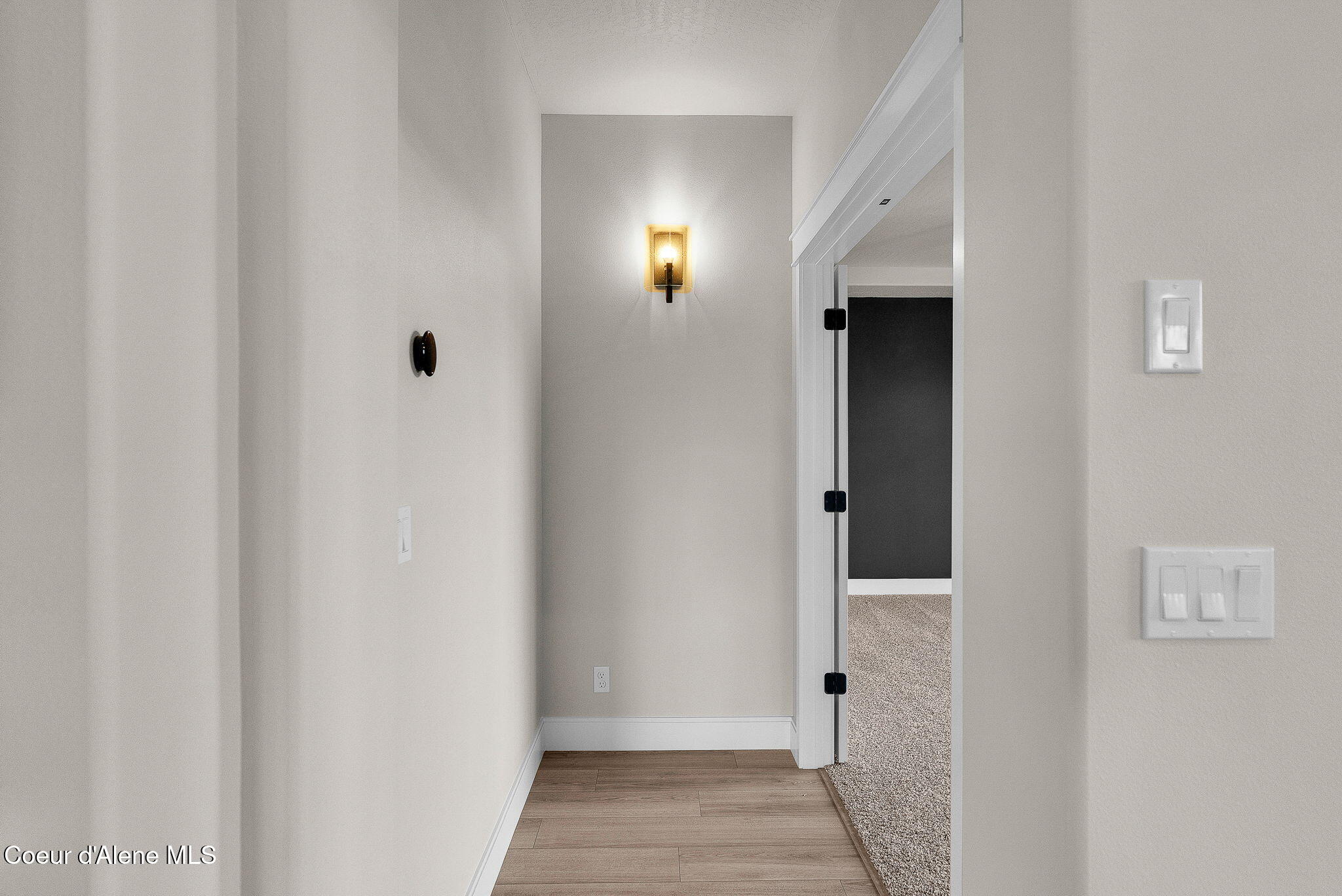 Rathdrum, Idaho, 83858, United States, 5 Bedrooms Bedrooms, ,1 BathroomBathrooms,Residential,For Sale,1989030