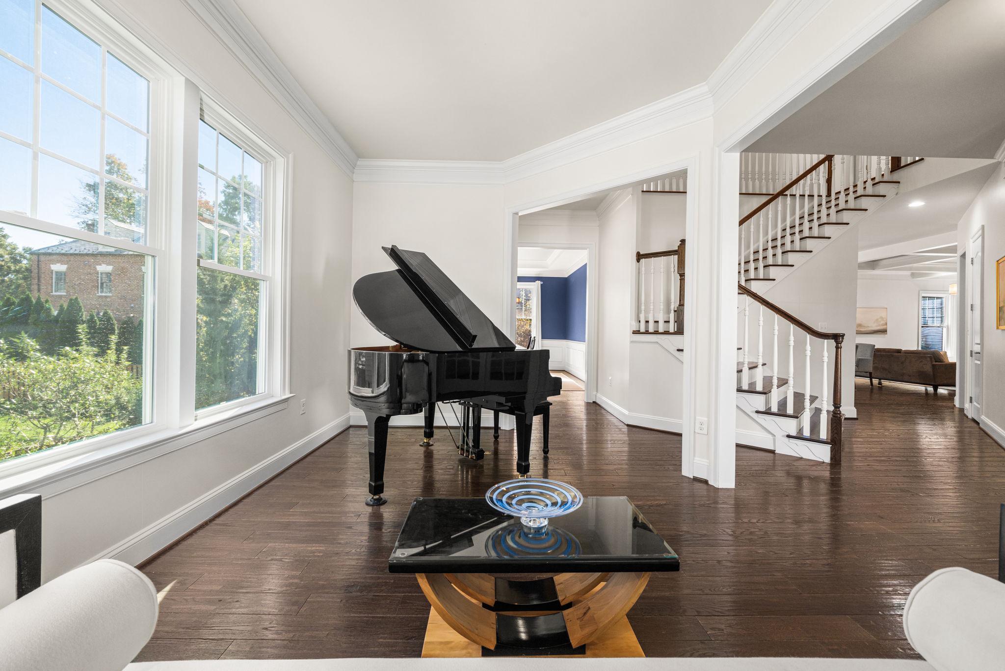  1385 Bishop Crest Court, Alexandria, VA, 22308 - 物件實景