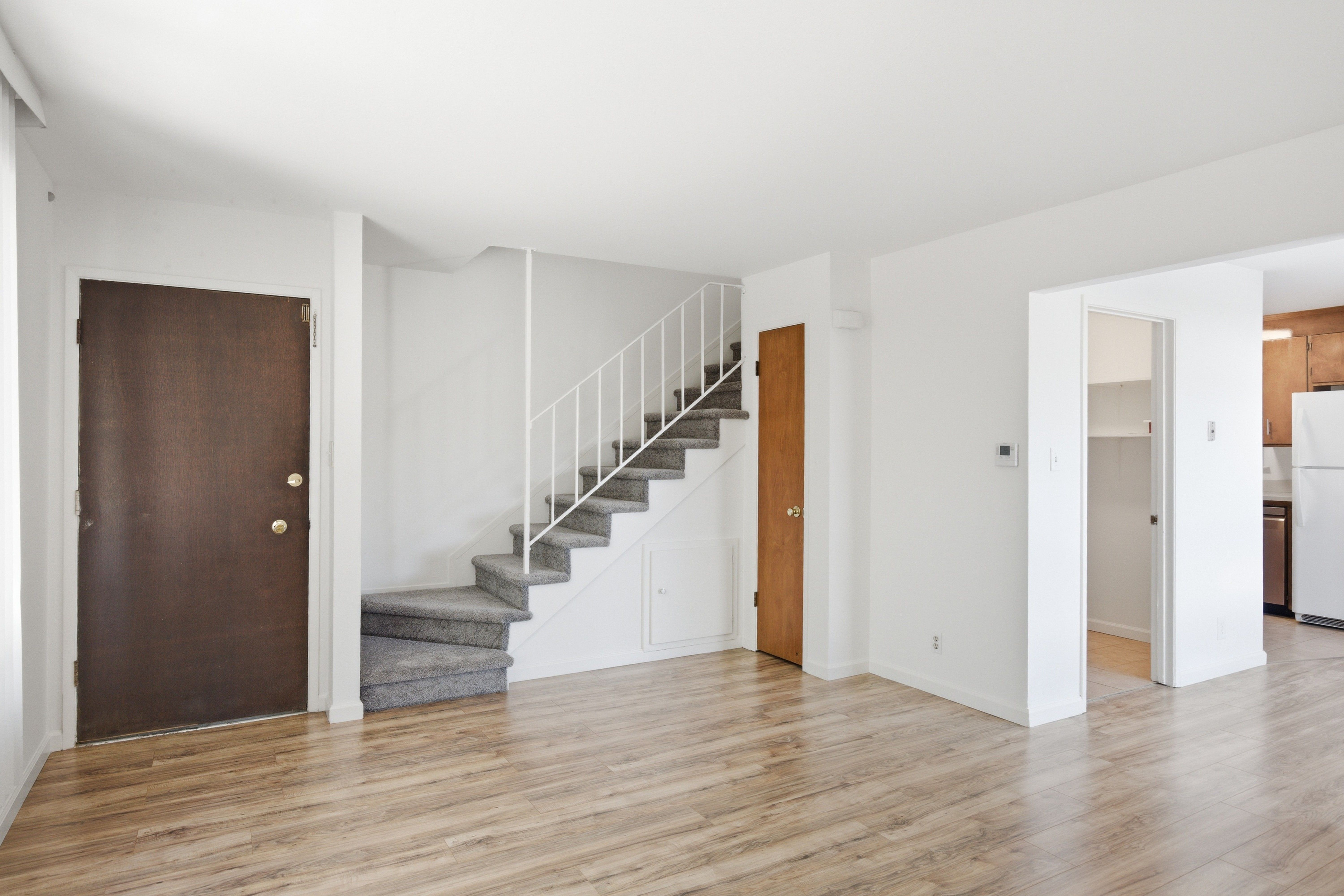  Rare Castro Valley Triplex Opportunity with Vacant Unit - 物件實景