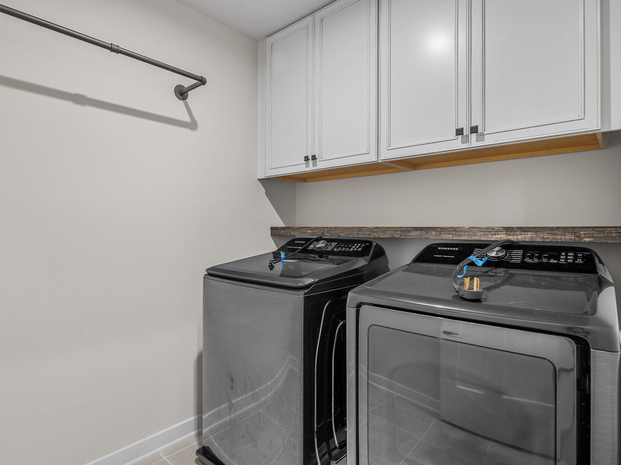 Woodruff, South Carolina, 29388, United States, 5 Bedrooms Bedrooms, ,4 BathroomsBathrooms,Residential,For Sale,1890985