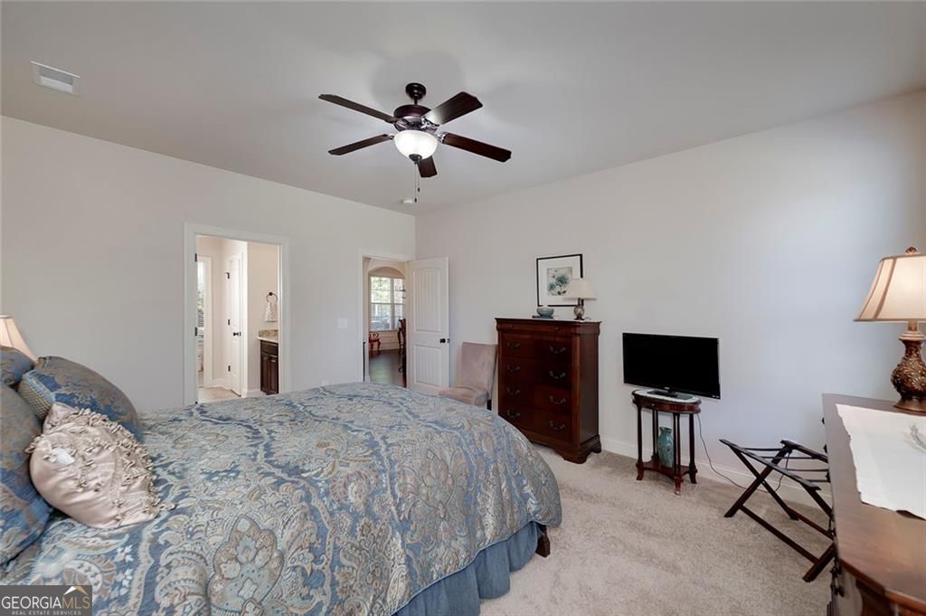 Locust Grove, Georgia, 30248, United States, 5 Bedrooms Bedrooms, ,5 BathroomsBathrooms,Residential,For Sale,1967272