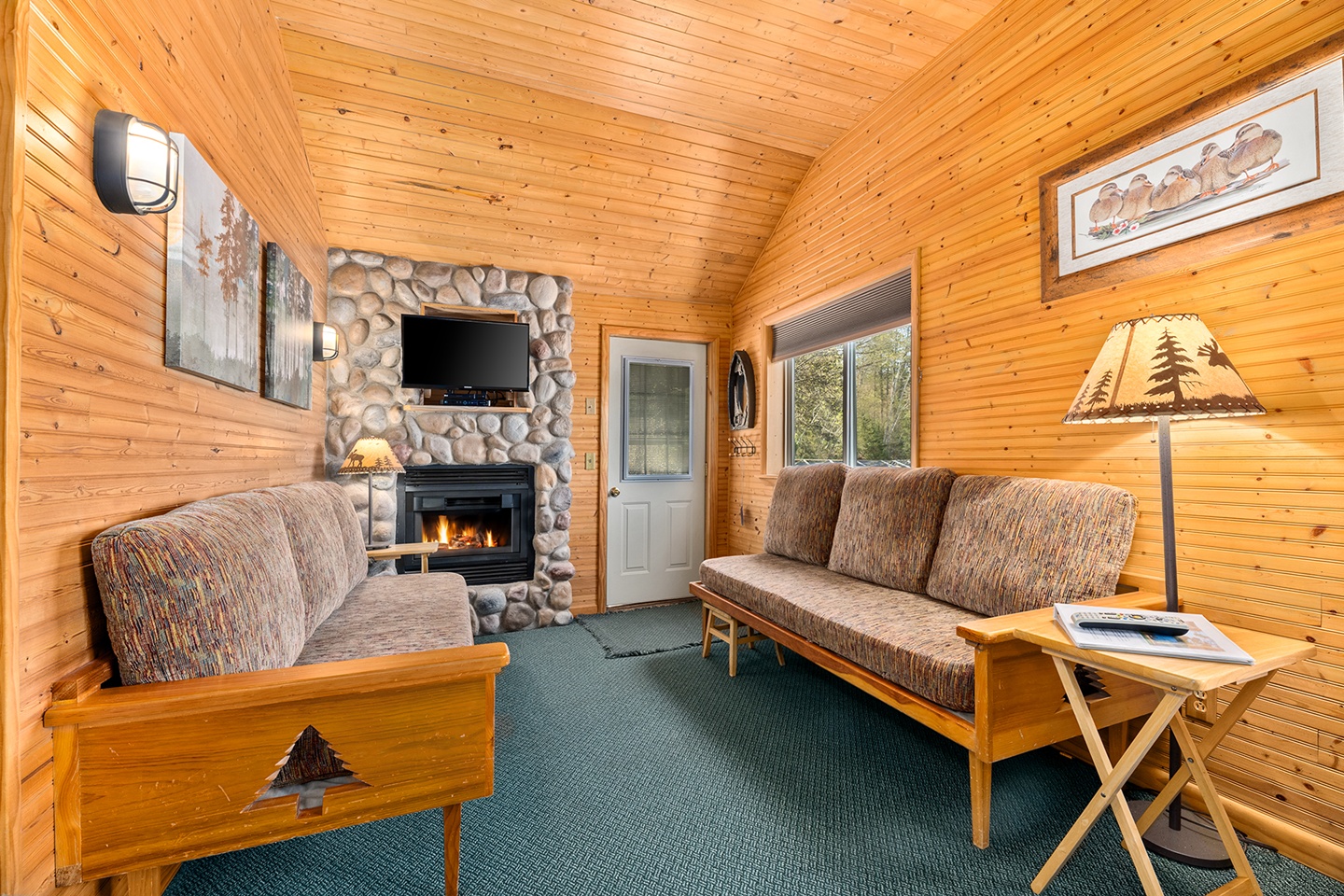 Manitowish Waters, Wisconsin, 54545, United States, 3 Bedrooms Bedrooms, ,4 BathroomsBathrooms,Residential,For Sale,1823646