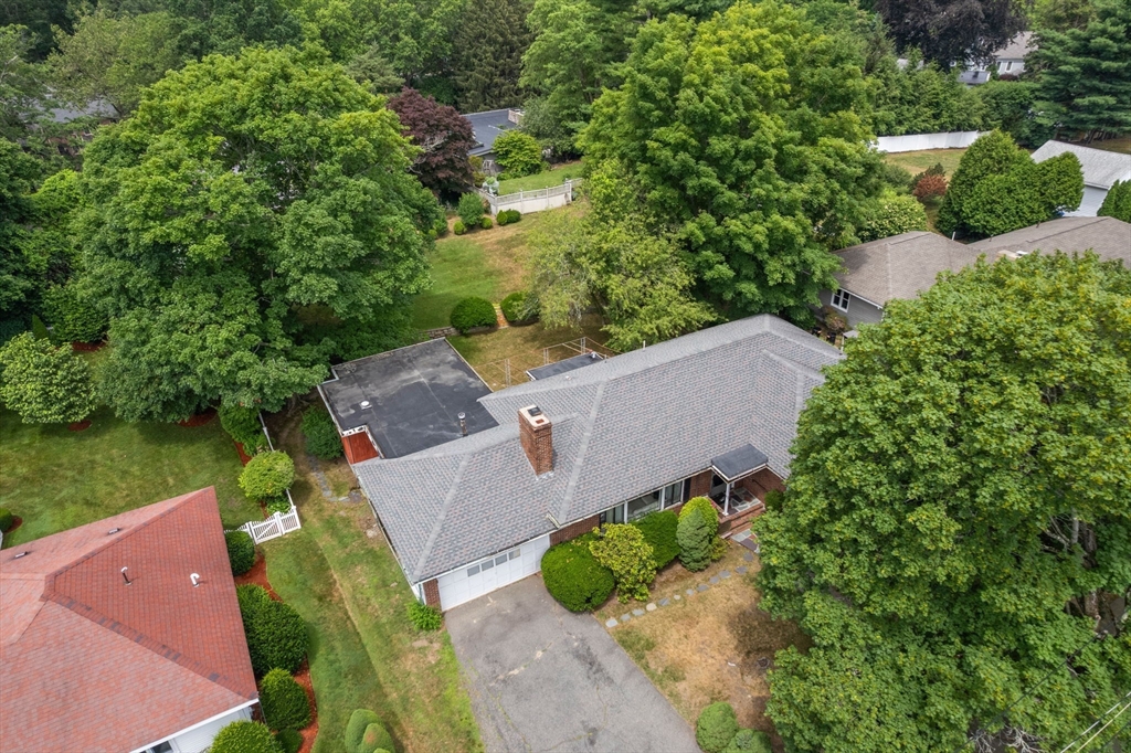 Brookline, Massachusetts, 02467, United States, 4 Bedrooms Bedrooms, ,3 BathroomsBathrooms,Residential,For Sale,1890241