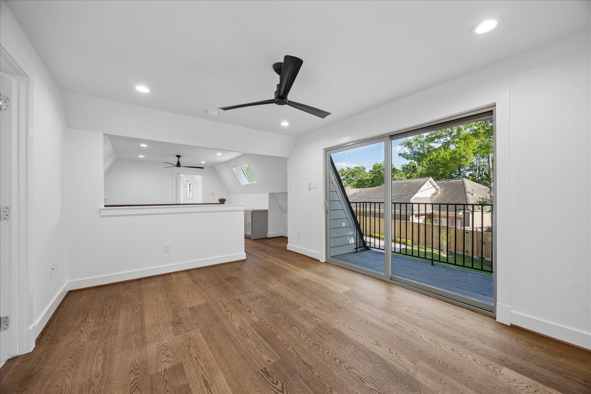  620 Stoneleigh Drive - 物件實景