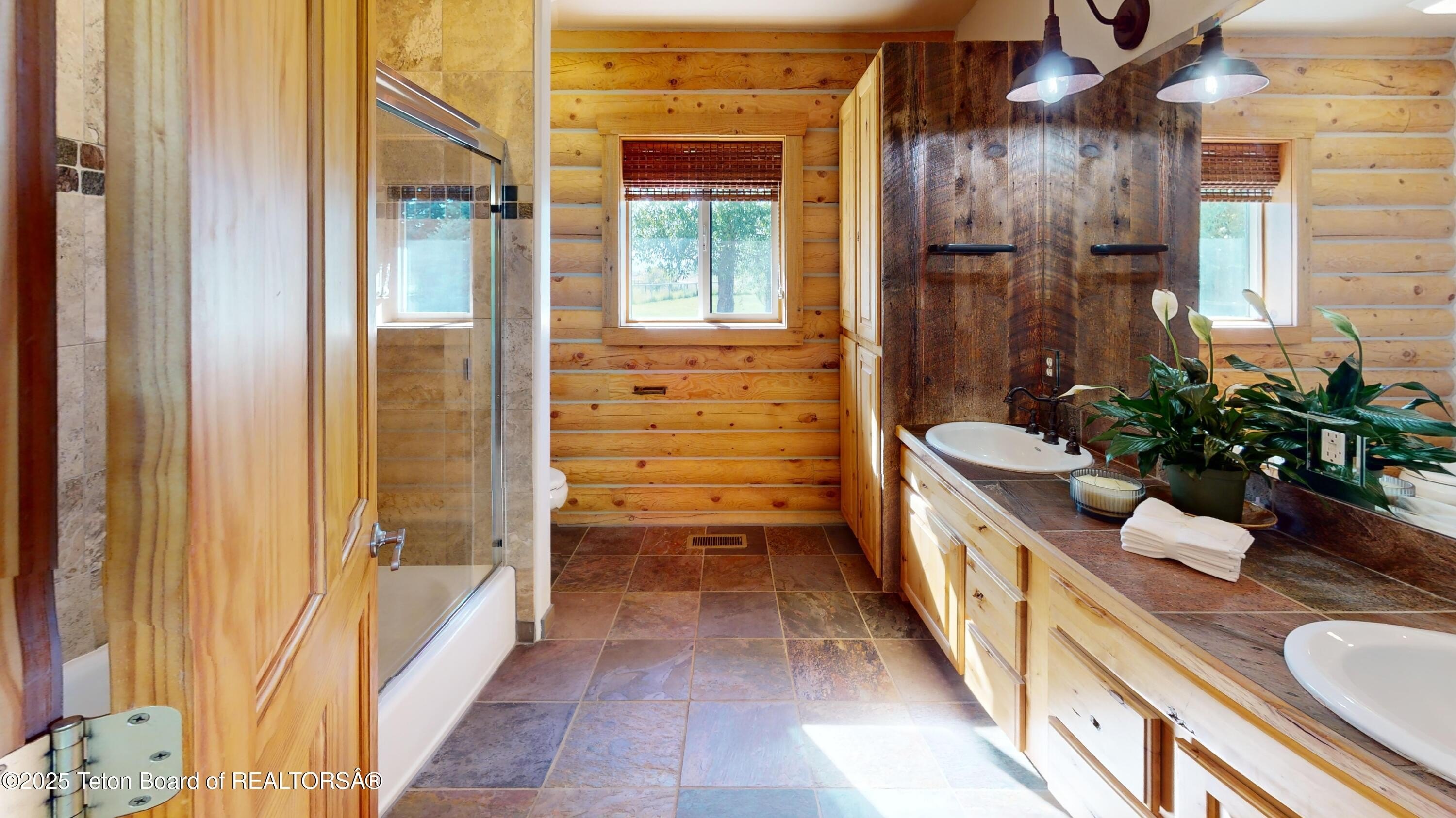 Driggs, Idaho, 83422, United States, 3 Bedrooms Bedrooms, ,3 BathroomsBathrooms,Residential,For Sale,1973762