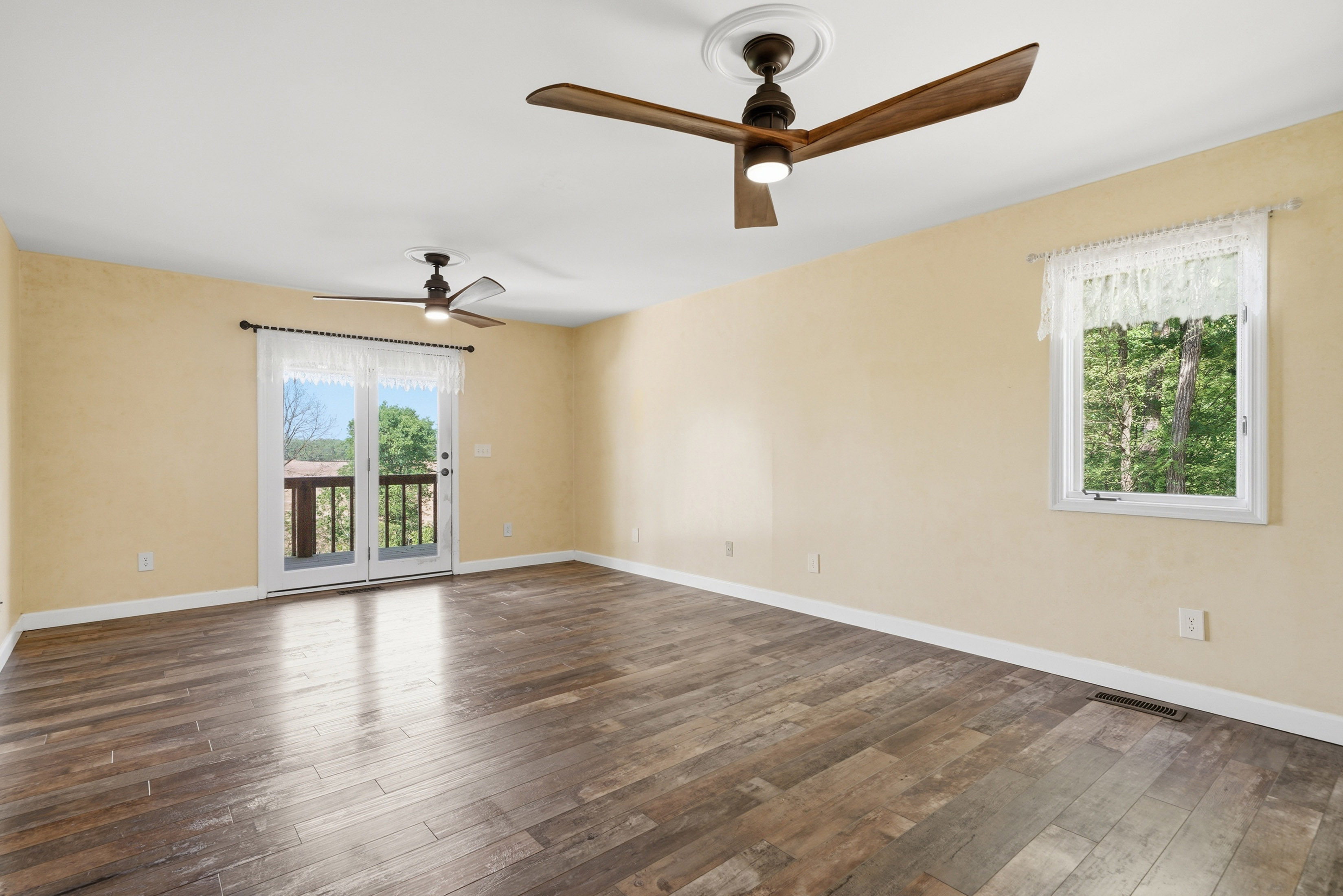  Ideal Cabin Escape Ready for Your Riverfront Lifestyle - 物件實景