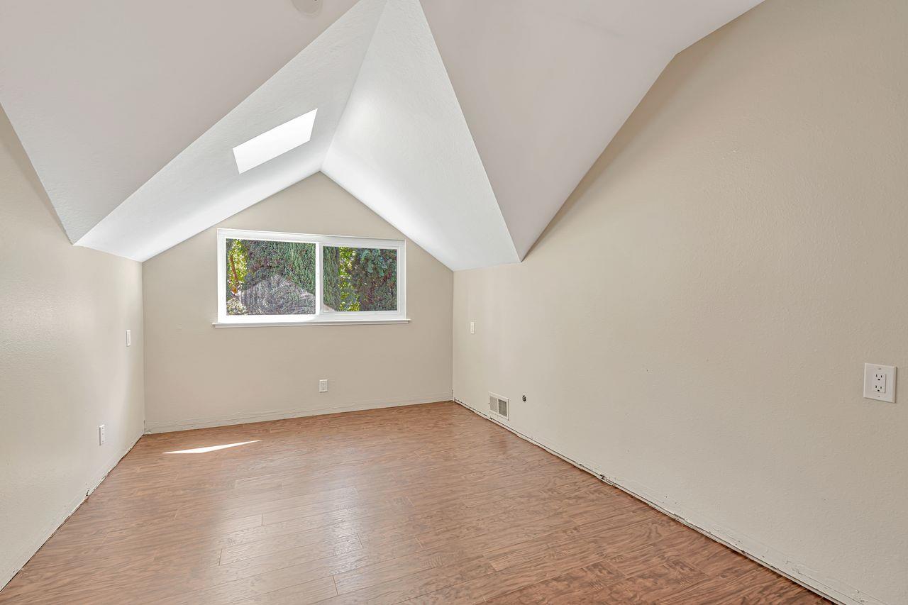 Stockton, California, 95207, United States, 5 Bedrooms Bedrooms, ,4 BathroomsBathrooms,Residential,For Sale,1939520