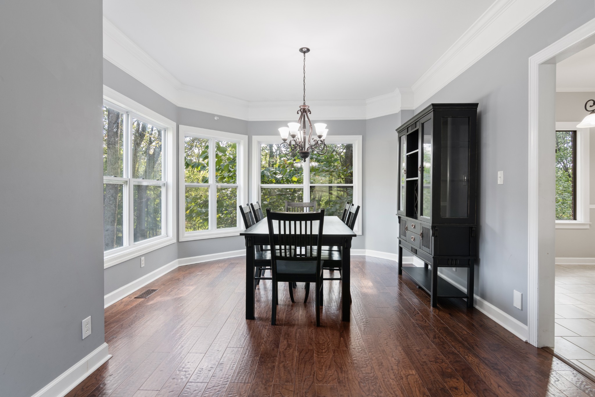 Clarksville, Tennessee, 37043, United States, 3 Bedrooms Bedrooms, ,3 BathroomsBathrooms,Residential,For Sale,1978021