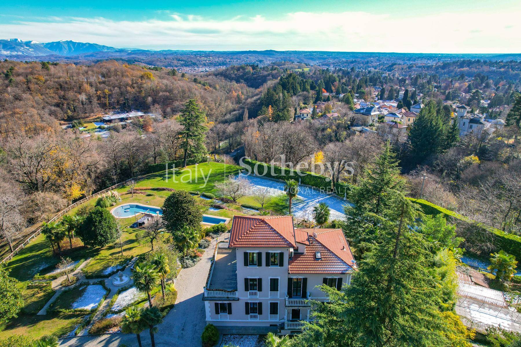  Elegant period Art Nouveau villa a Varese - 物件實景